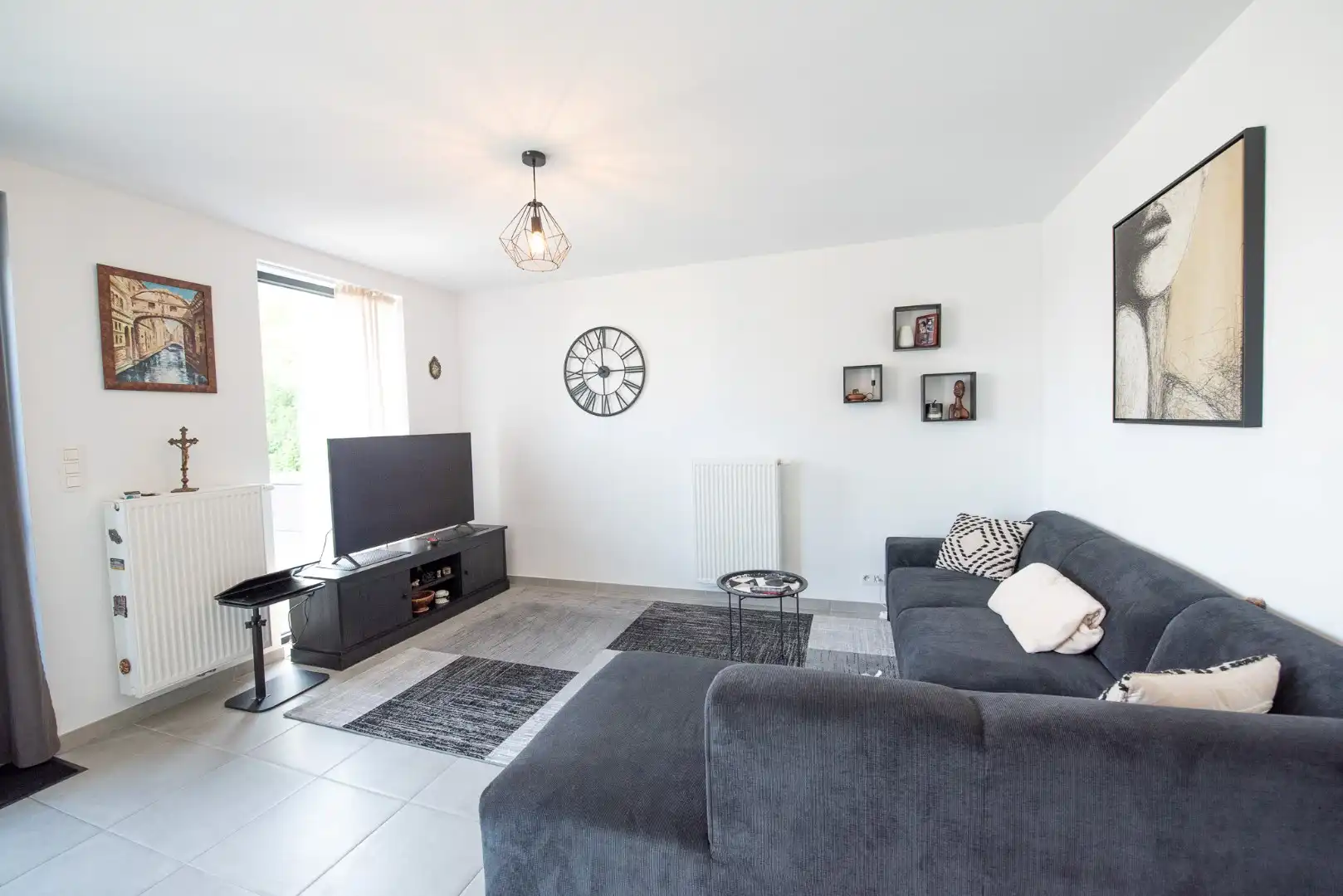 Recent 2-slaapkamerappartement TE KOOP nabij centrum Waregem en Park Baron Casier! foto 3