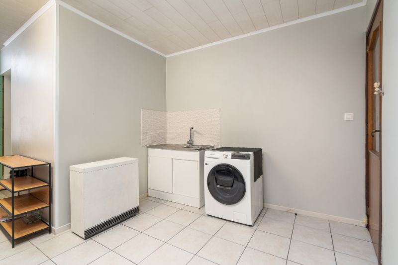 Woning aan de stadsrand foto 7