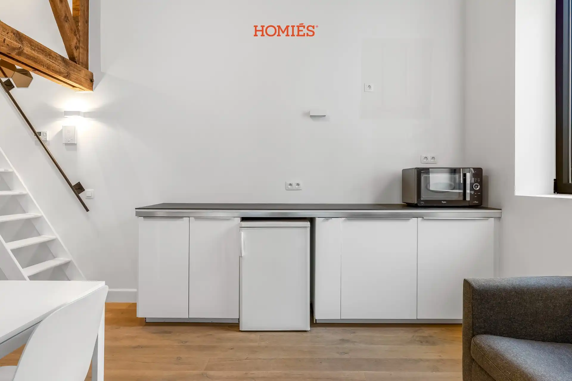 Studentenkamer met hoogslaper nabij het station foto 15