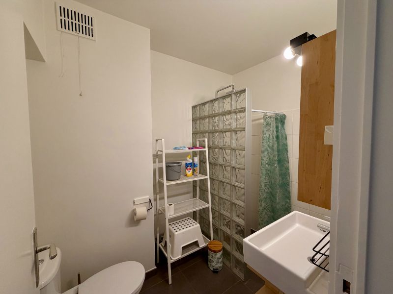 CENTRUM GENT, KNUSSE GEMEUBELDE INSTAPKLARE STUDIO foto 5