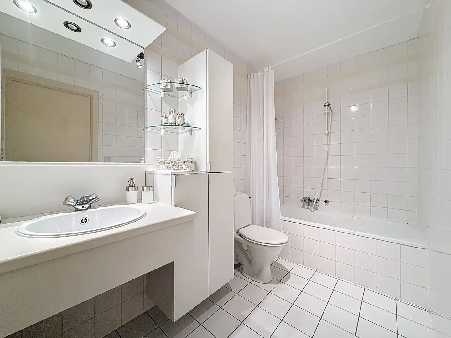 Instapklaar en gemeubeld dakappartement met topligging in Nieuwpoort-Bad foto 9