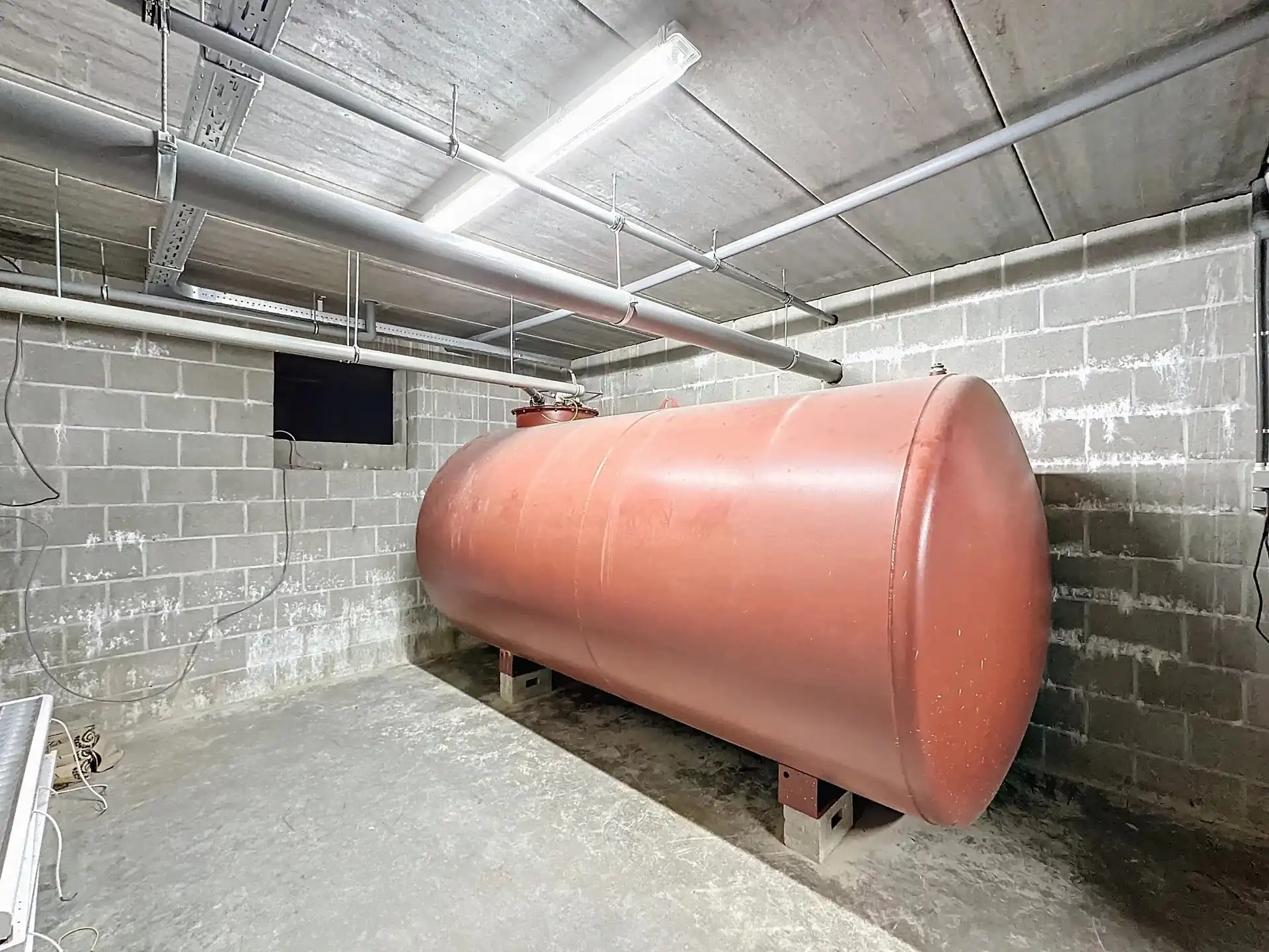 Unieke moderne woning met een dubbele bestemming op een perceel van 29a24ca. foto 65