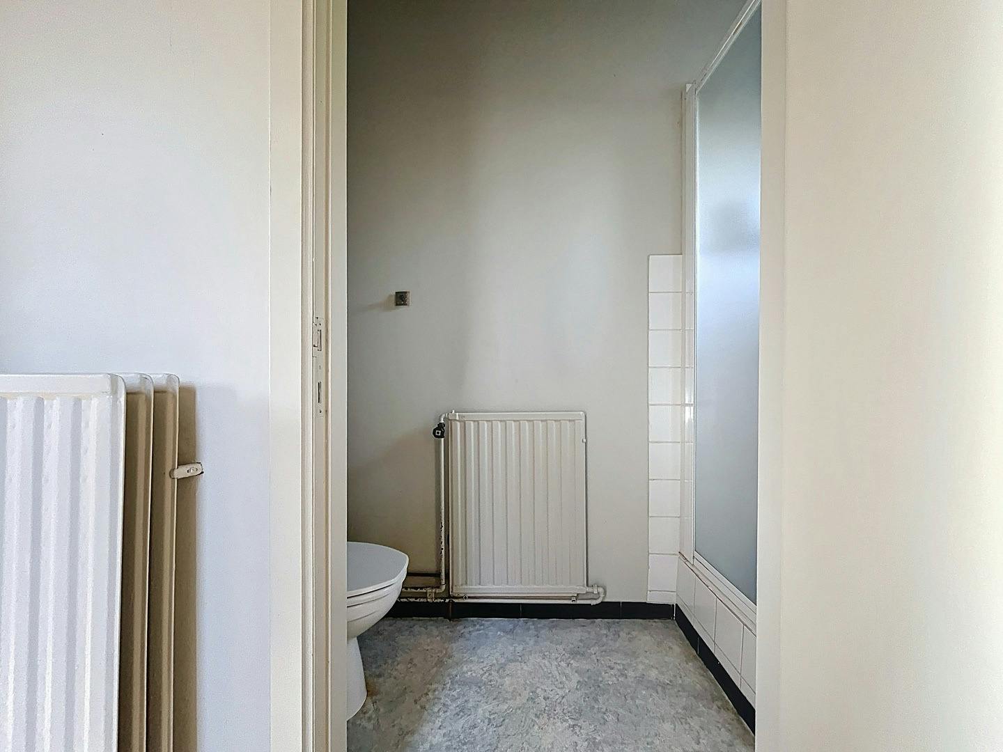 Te renoveren vrijstaande woning in Meer foto 16