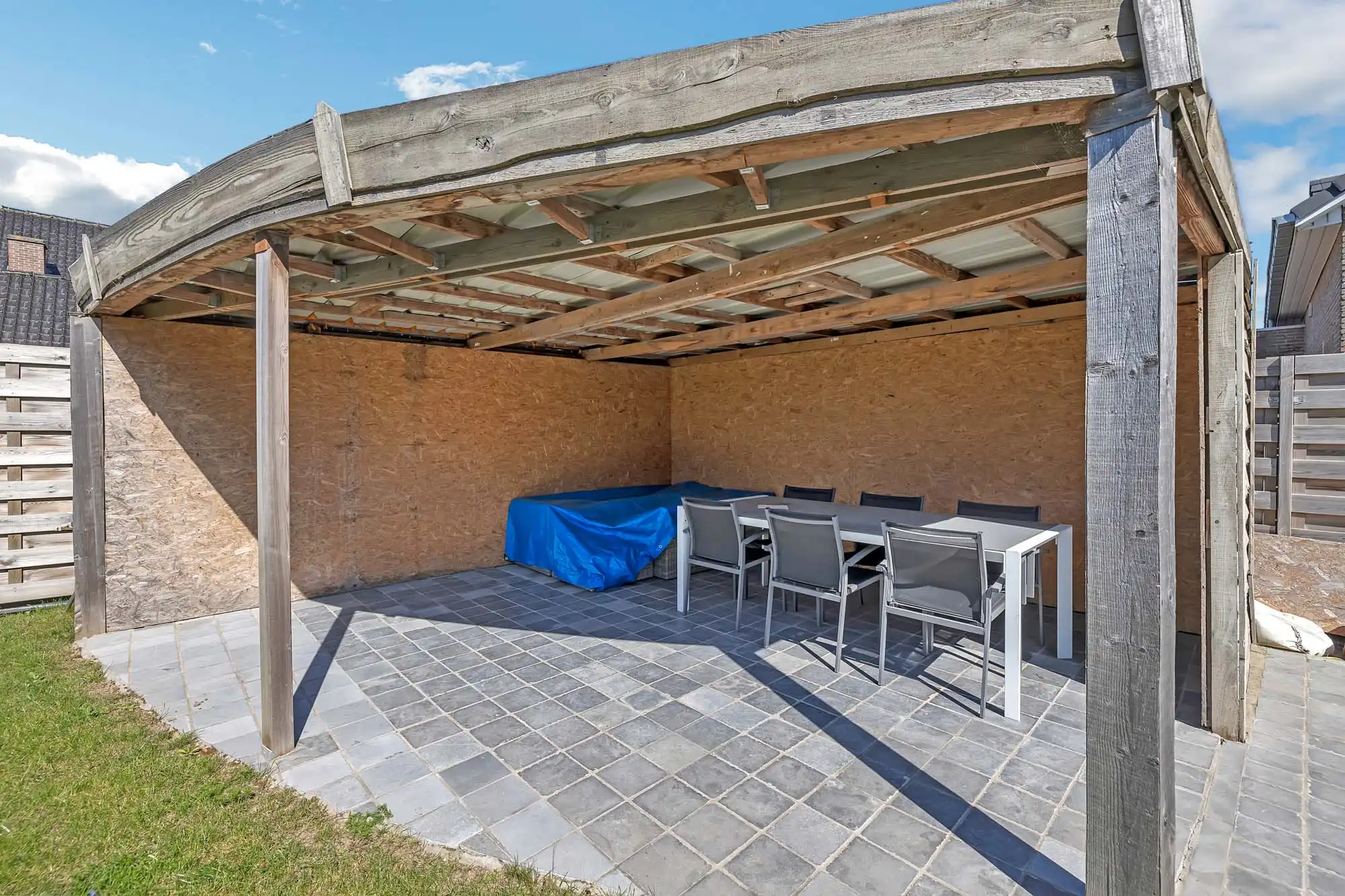 Ruime gezinswoning met 4 slaapkamers foto 18