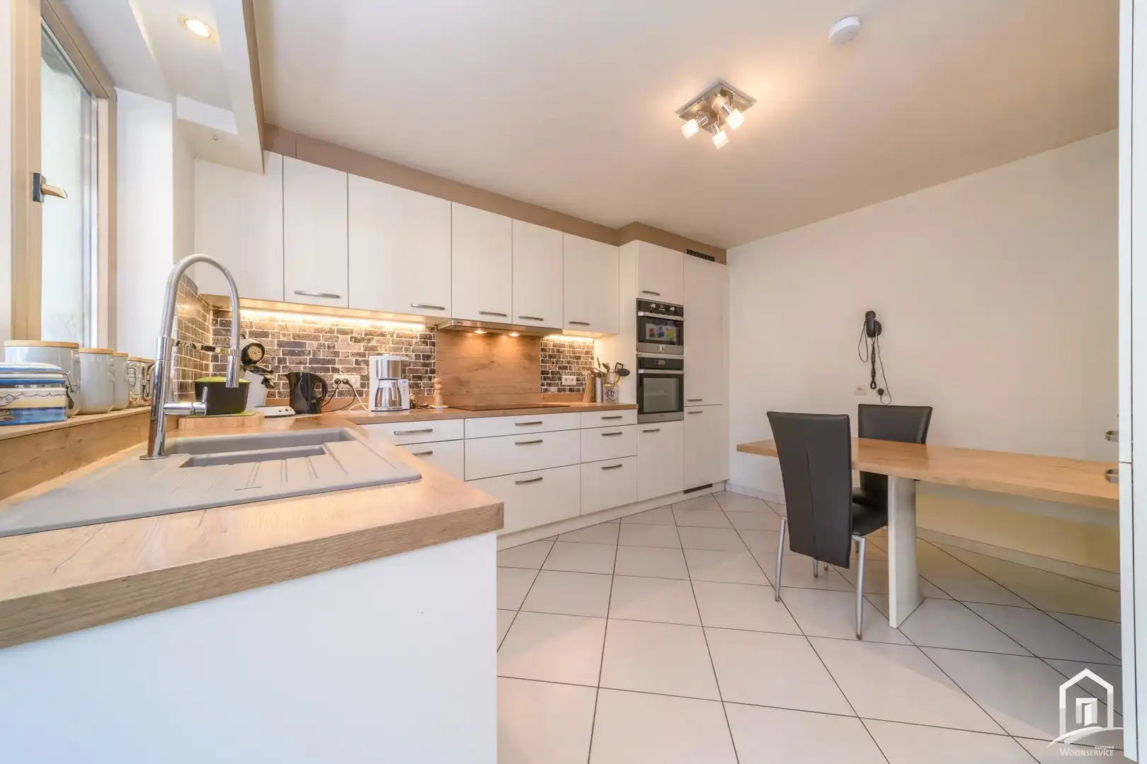 Zeer ruime en charmante gezinswoning te Aspelare foto 12