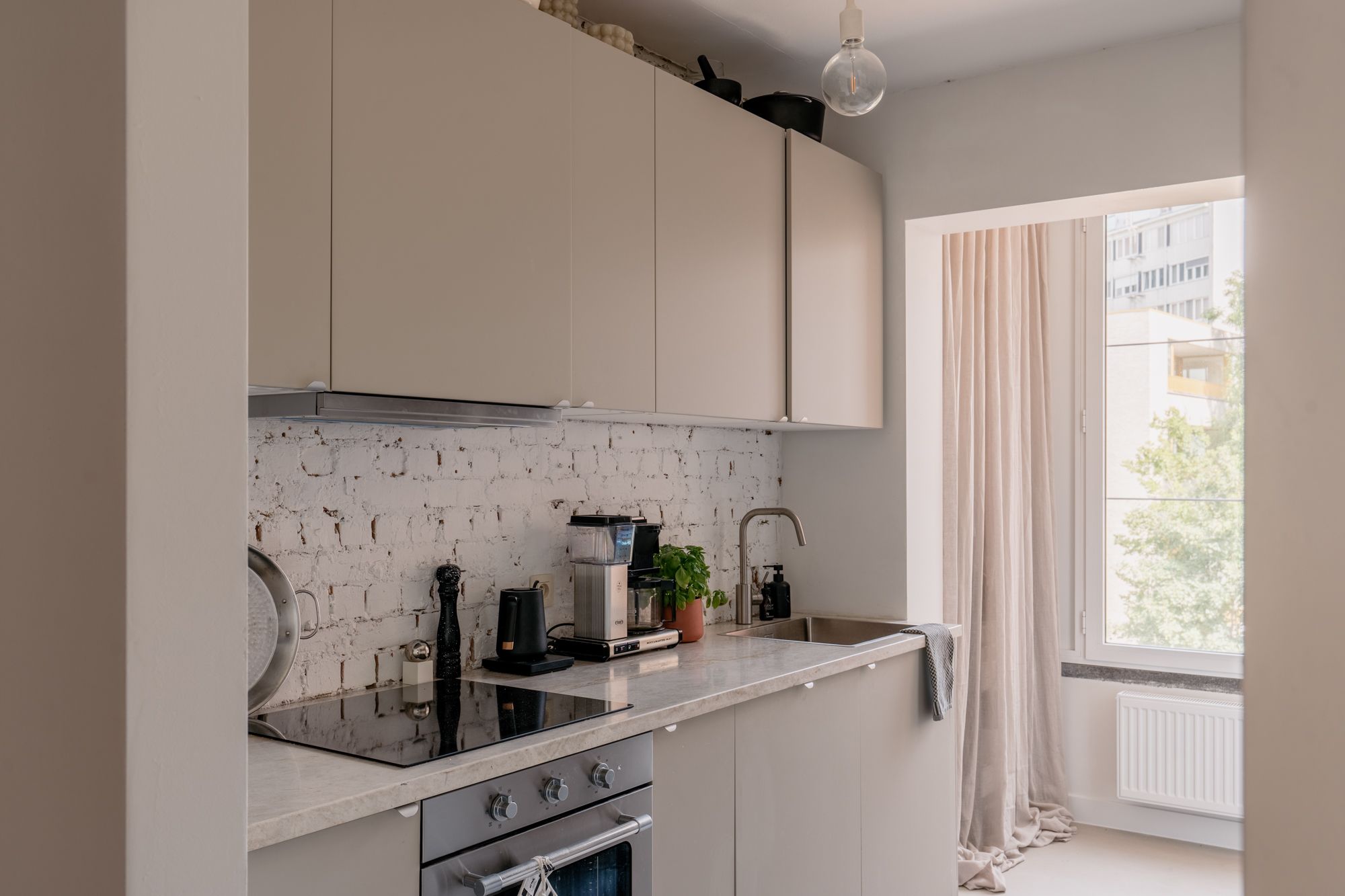 Blinkend bovenstuk (lees: dakappartement) op een paar stappen van het Rivierenhof foto 17