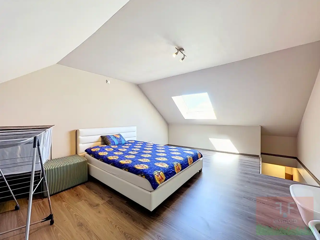 Instapklare energiezuinige gezinswoning met 3 slaapkamers en tuin te Sint-Lievens-Houtem foto 17