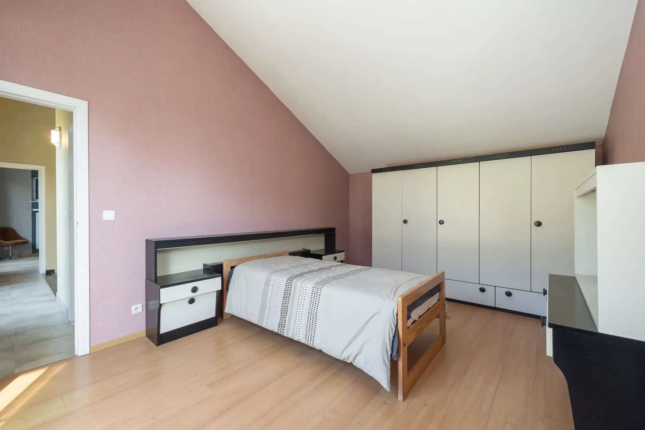 Perfect onderhouden villa, 3slpks,2badk,topligging foto 18