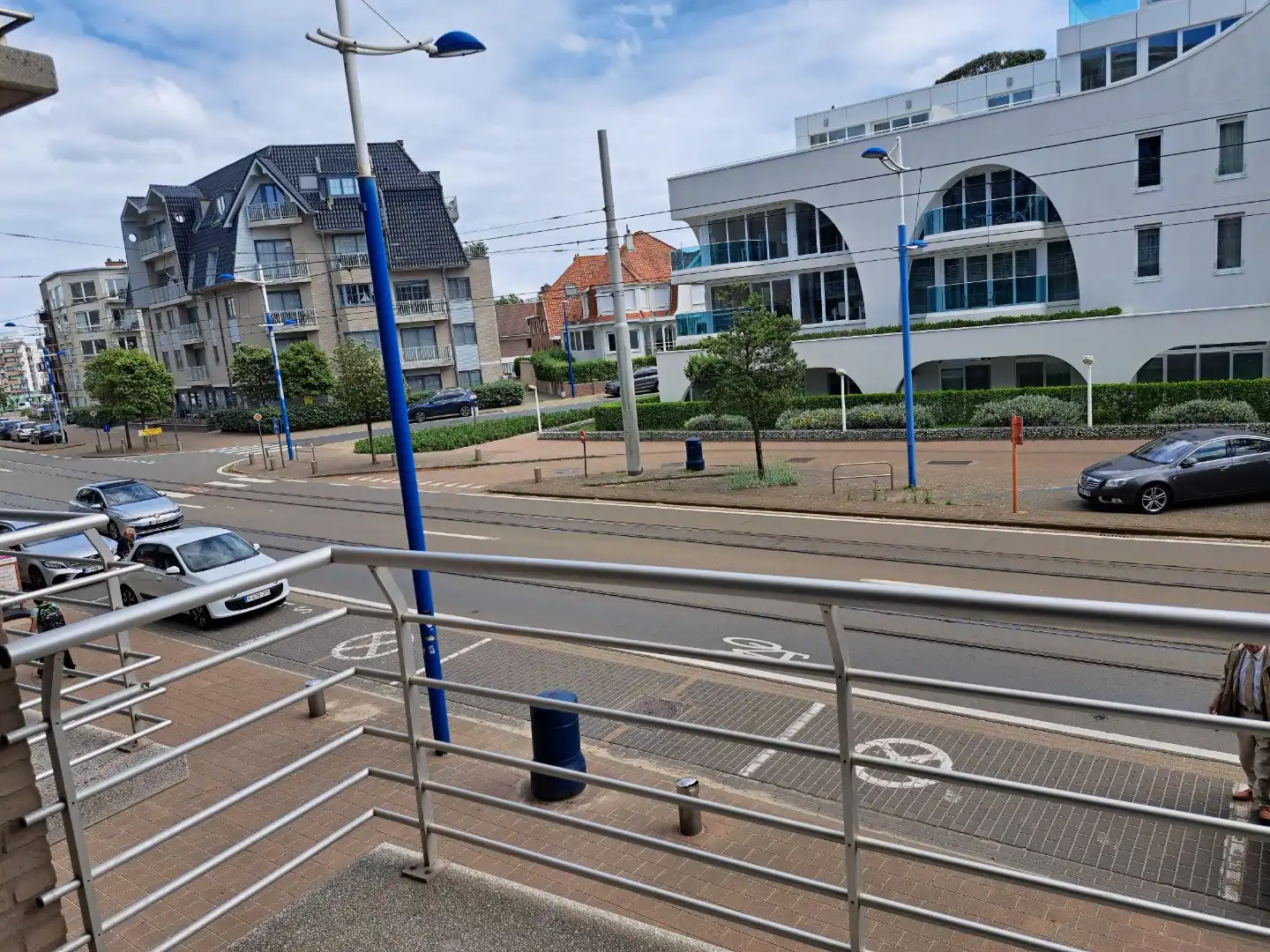 ZUIDGERICHT MODERN APPARTEMENT OP EEN BOOGSCHEUT VAN DE ZEEDIJK  foto 5