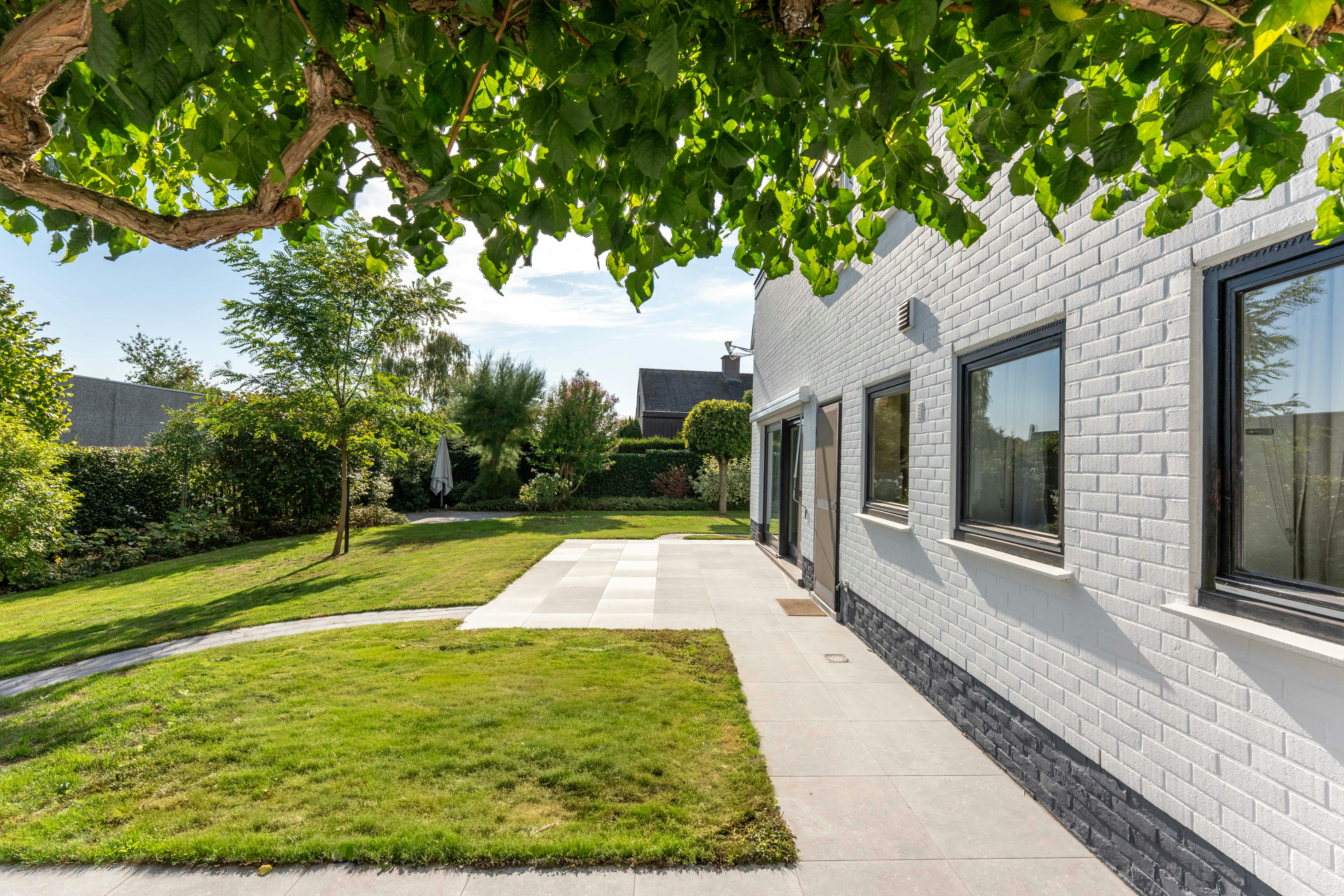 Vrijstaande villa met potentieel in Merellaan te Kortrijk foto 7