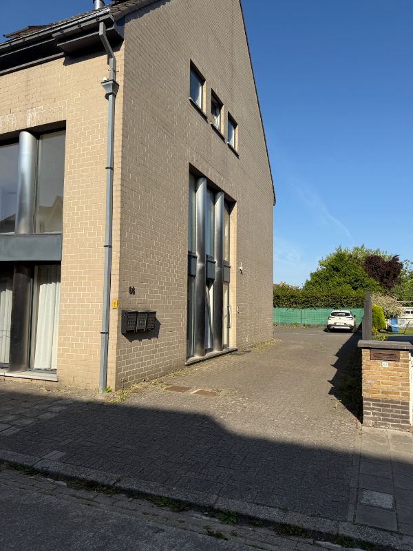 Em. Hielstraat 66B - 9200 Sint-Gillis foto 4