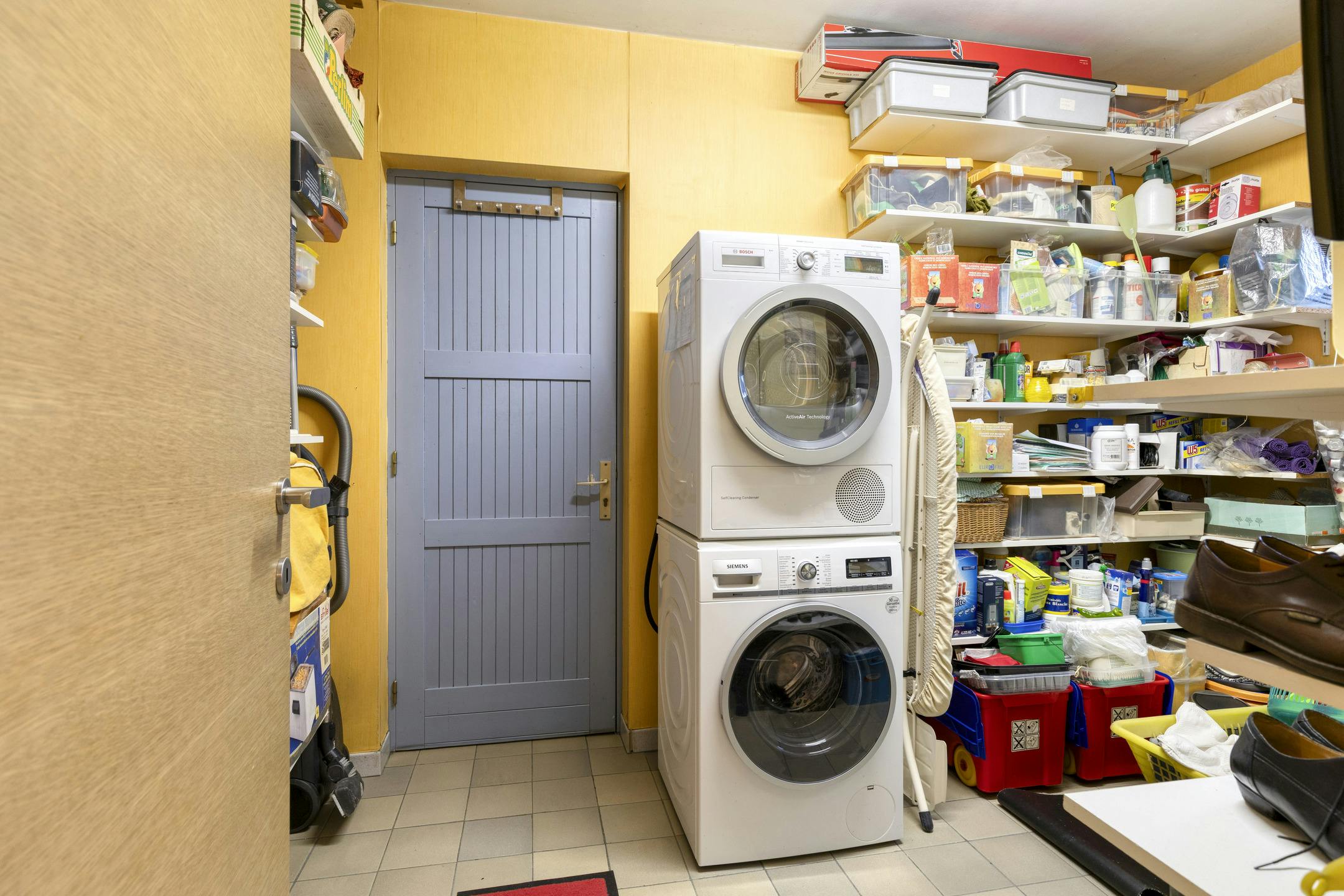 Ruim huis met 5/6 slaapkamers, garage en tuin in Boom foto 13