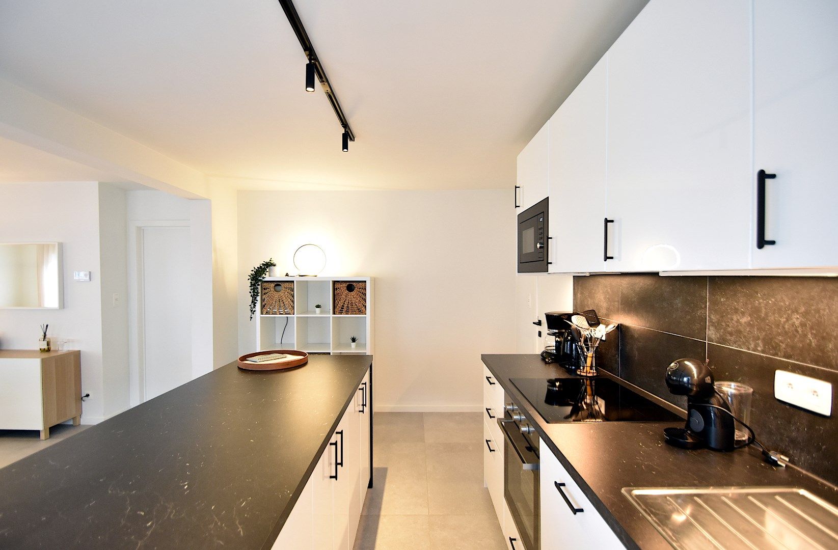 Moderne, energiezuinige woning te koop op toplocatie aan zee foto 8