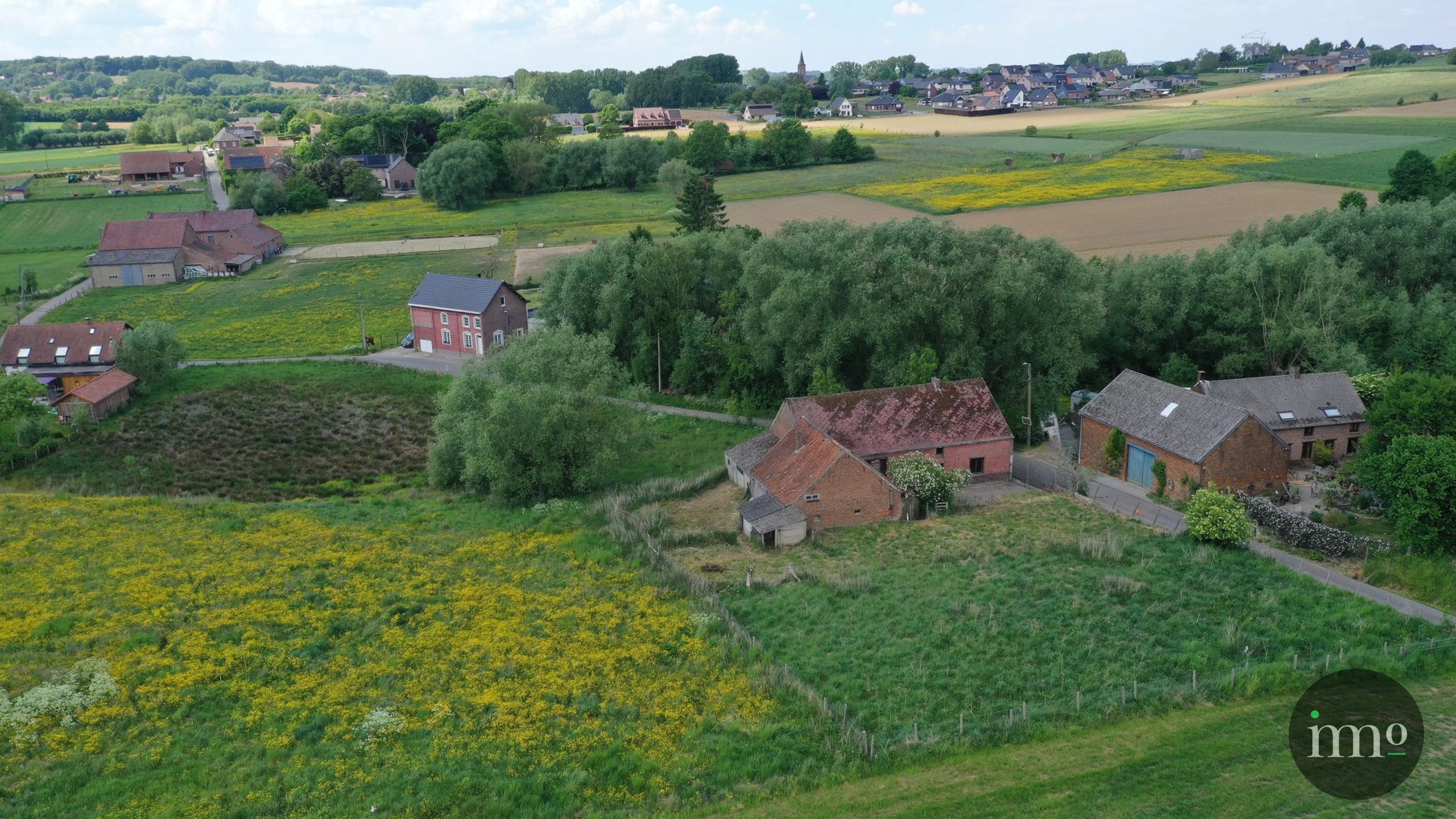 ***TOPLOCATIE***  Boerderijtje omgeven door weilanden foto 3