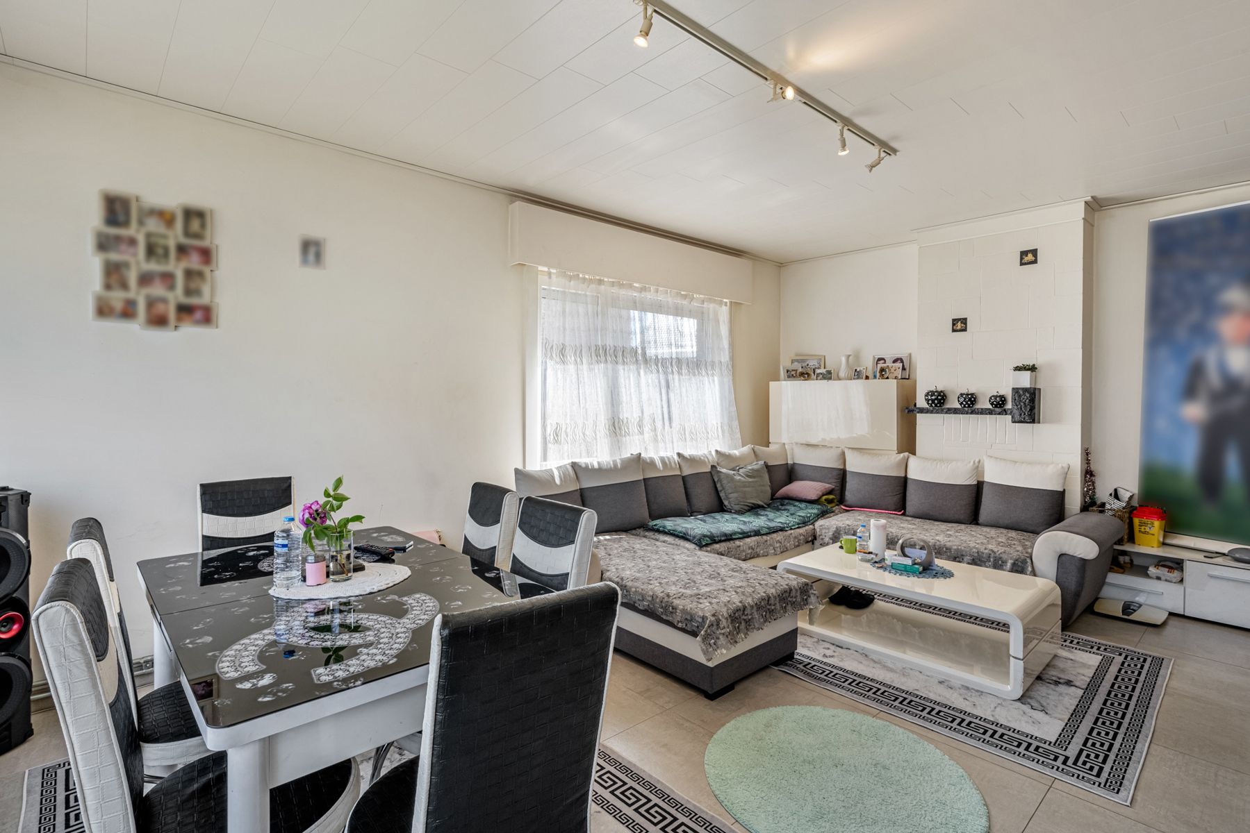 Uitstekend instapklaar appartement met garage foto 2