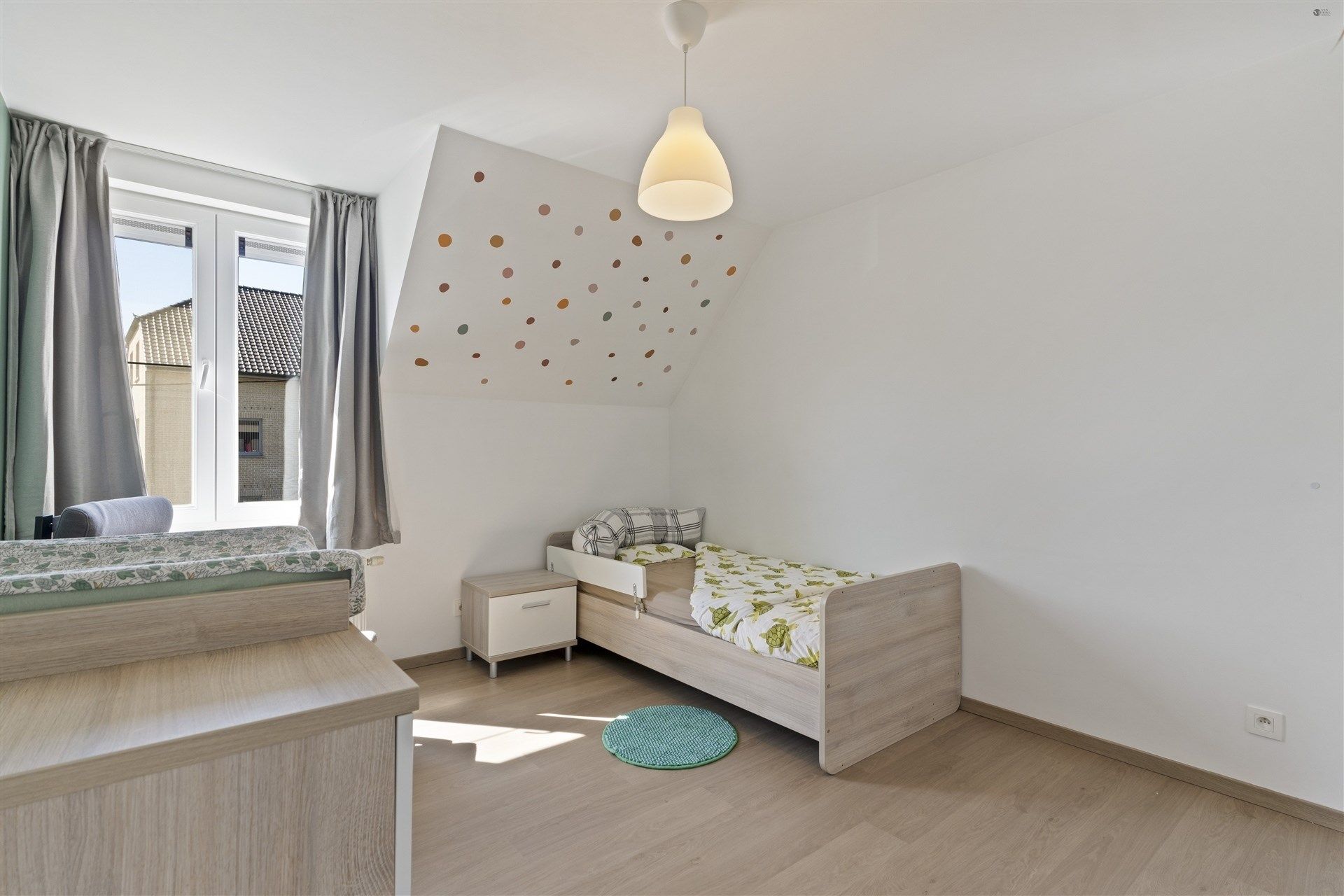 Recente bebouwing met 3 slaapkamers foto 11