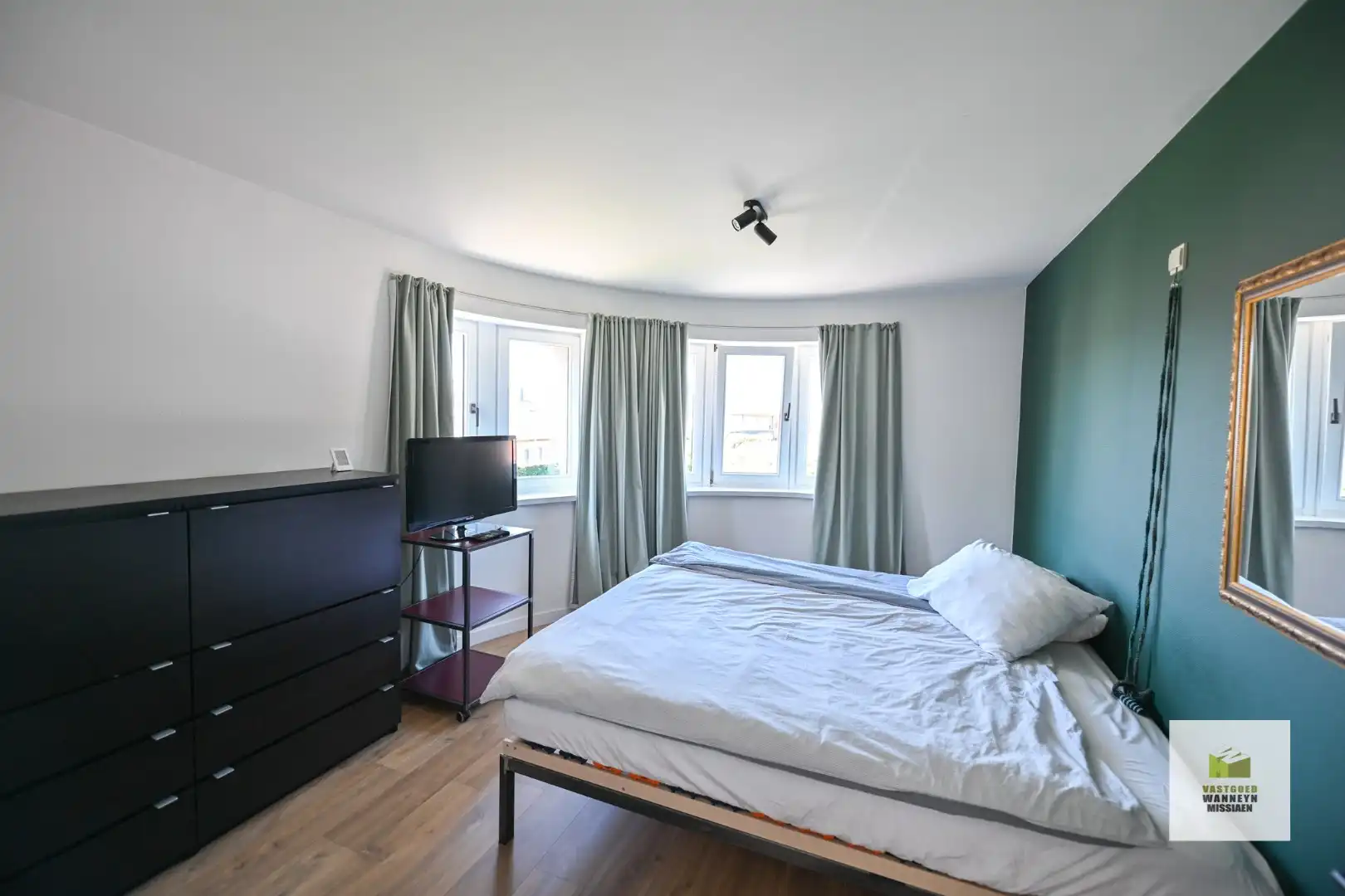 Centraal en rustig gelegen woning met 3slpk, garage en tuin foto 16