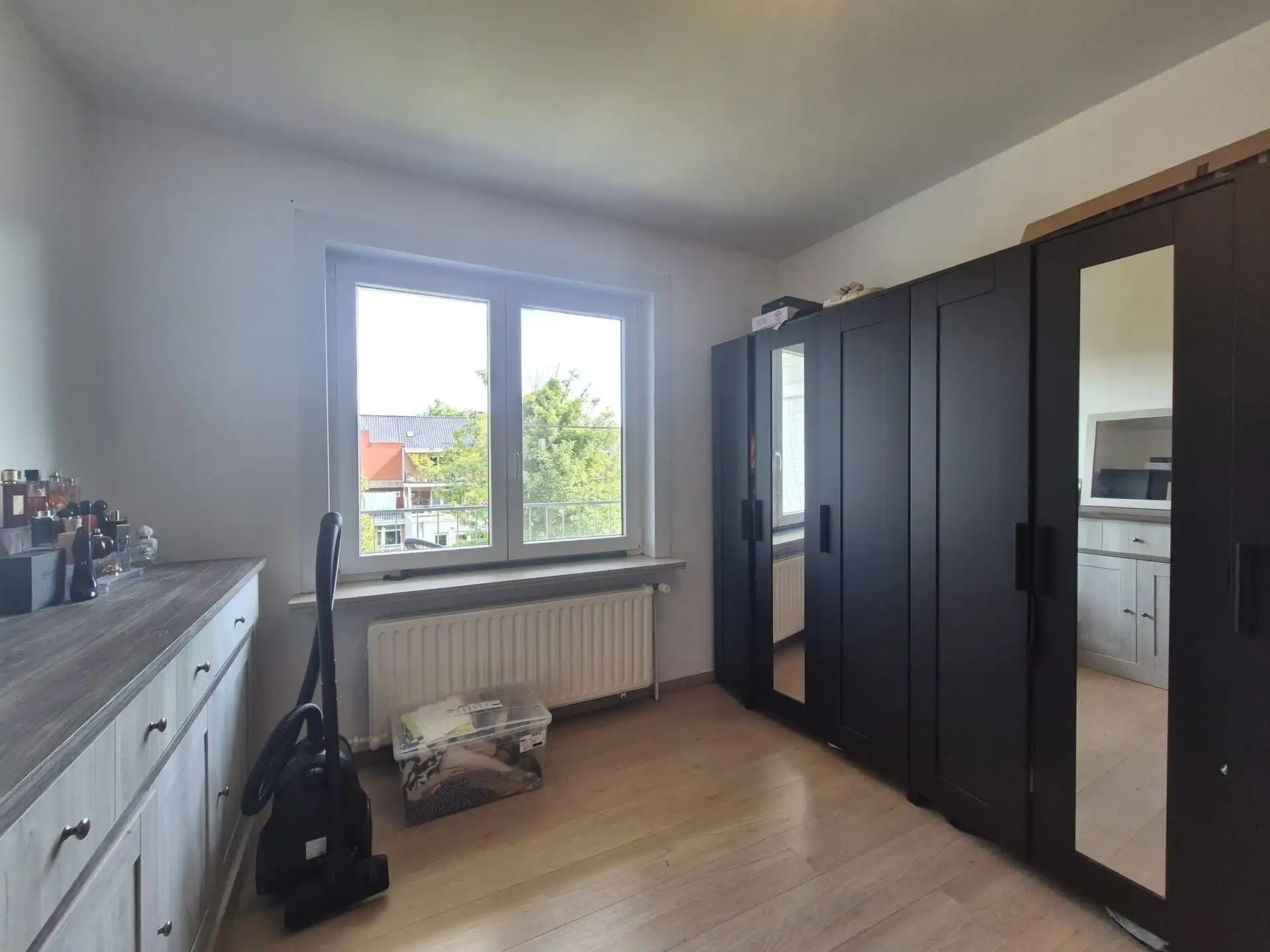 Mooi en rustig gelegen instapklaar appartement met zongericht terras en garage. foto 16