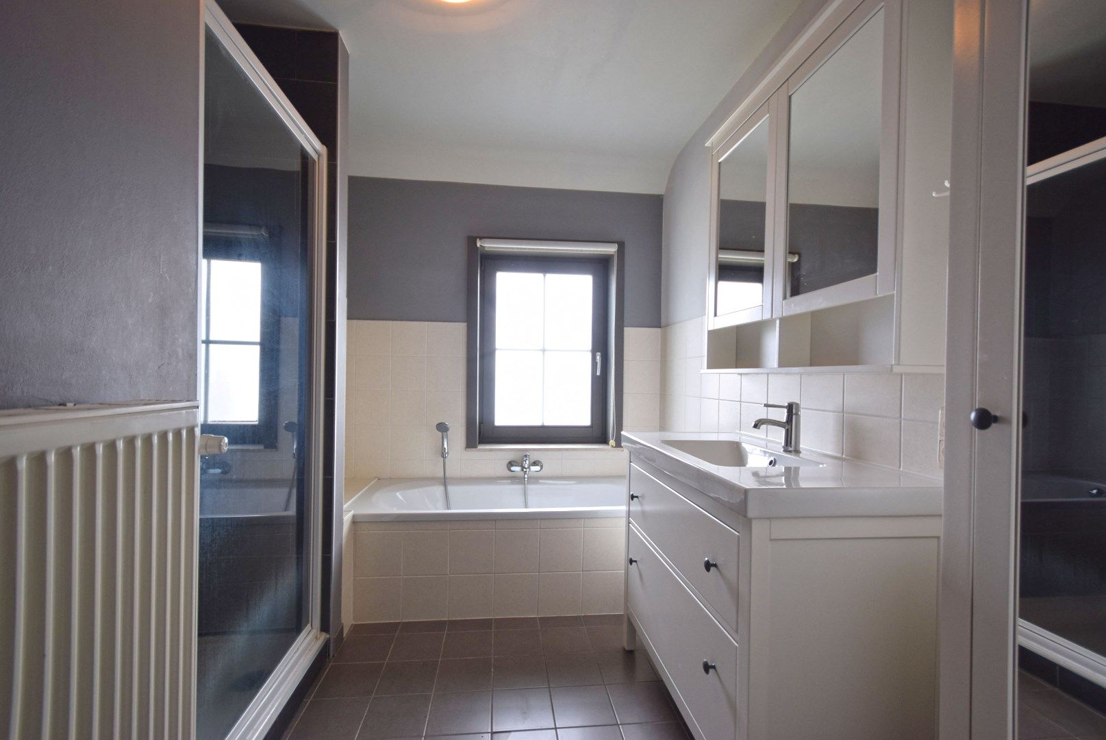 RECENT HALFOPEN WONING OP TOPLOCATIE  foto 9