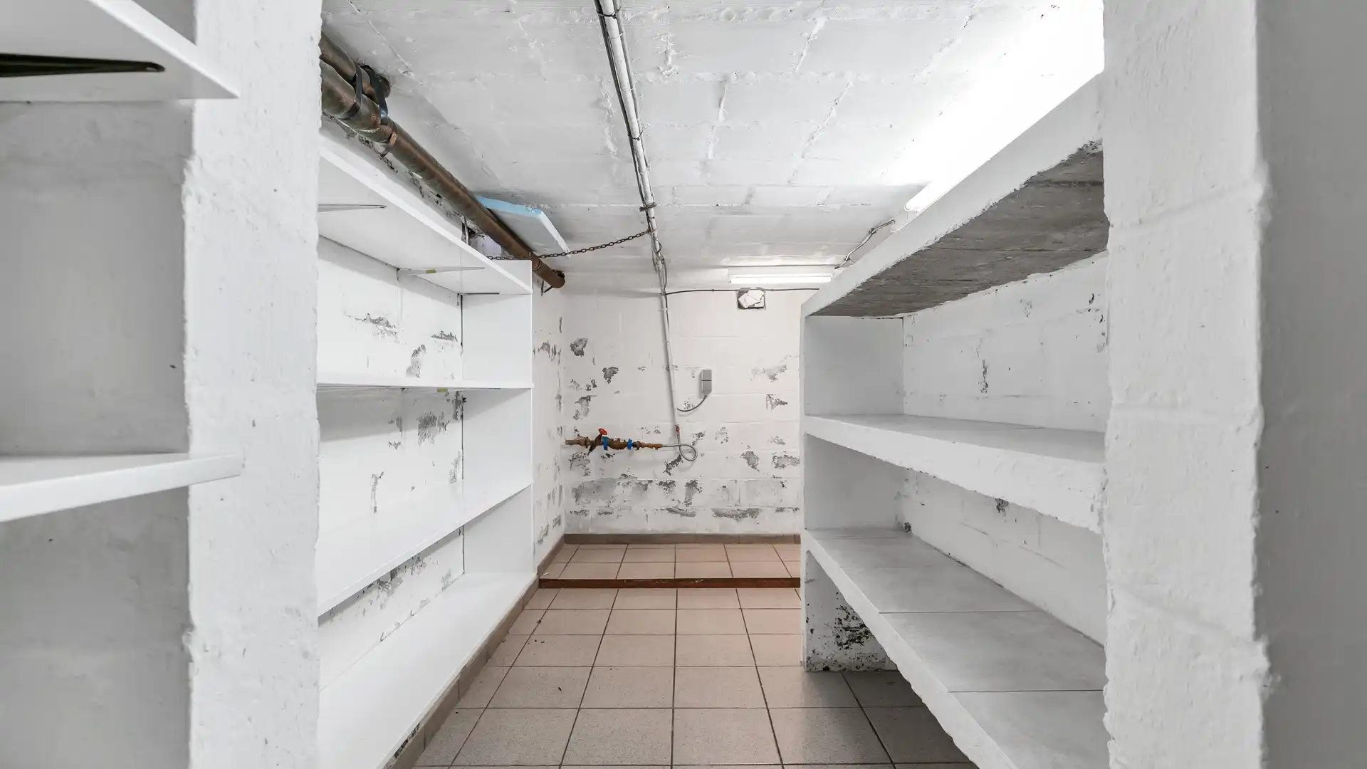 RUIME WONING MET KARAKTER EN TAL VAN MOGELIJKHEDEN, VLAKBIJ HET CENTRUM VAN LANAKEN EN MAASTRICHT foto 23