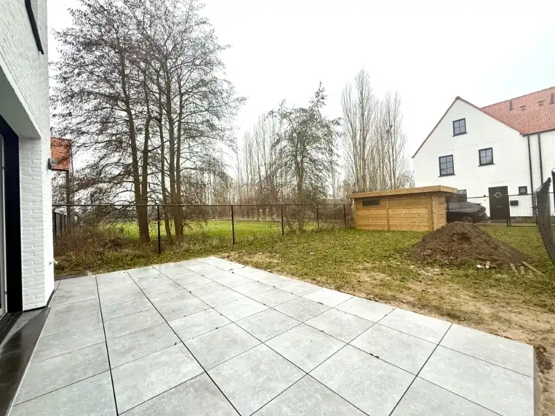 Ruime nieuwbouwwoning met 3 slaapkamers, tuin en carport foto 25