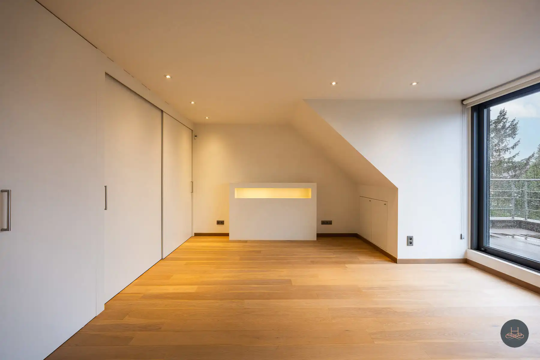 Zeer ruim triplex appartement in centrum Haacht foto 18