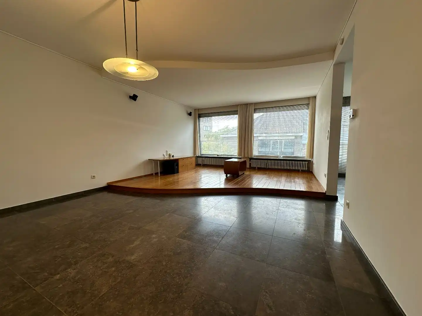 Lichtrijk 3 slaapkamer appartement met garage, centrum Torhout foto 10