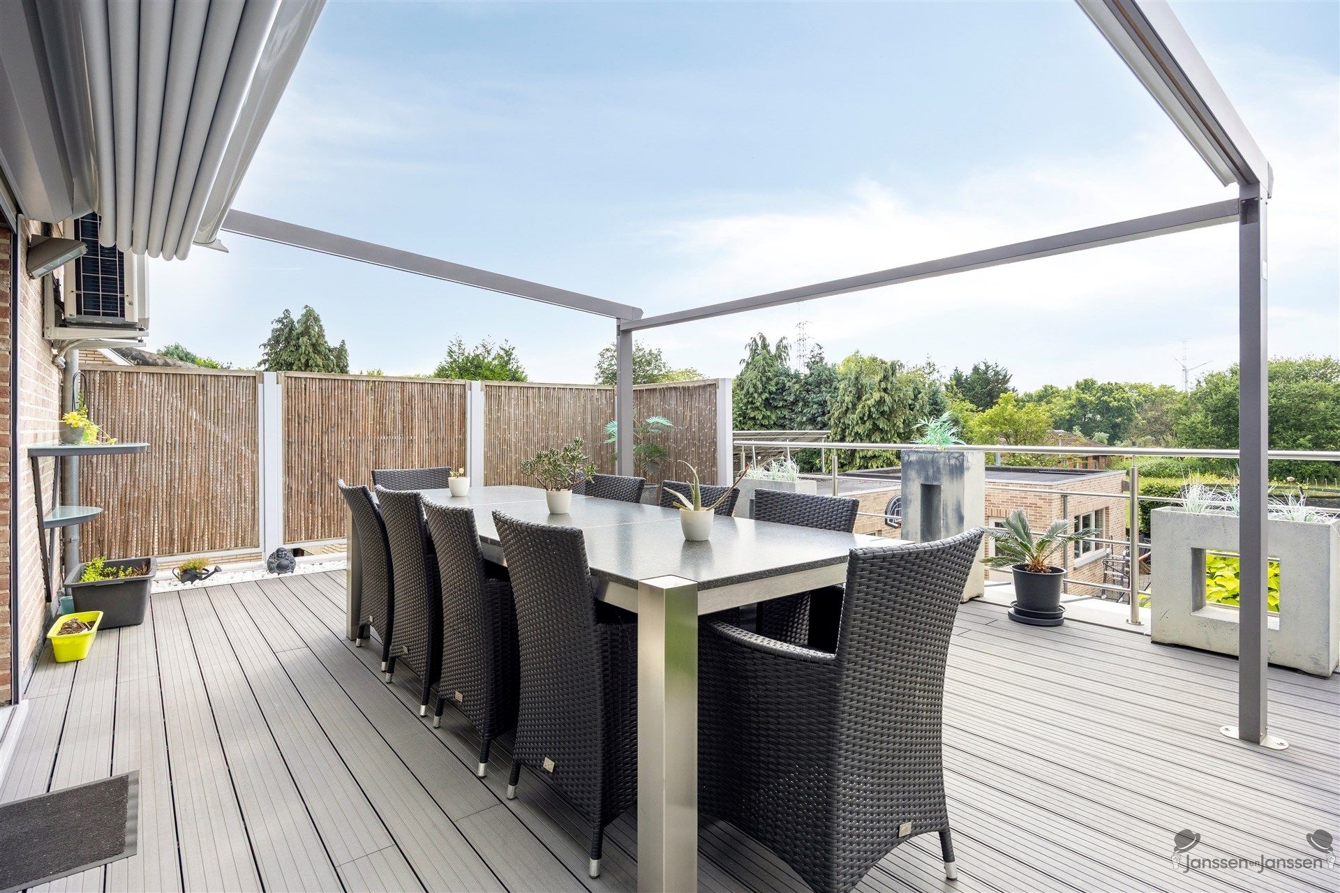 Ruim drie slaapkamer appartement  foto 25