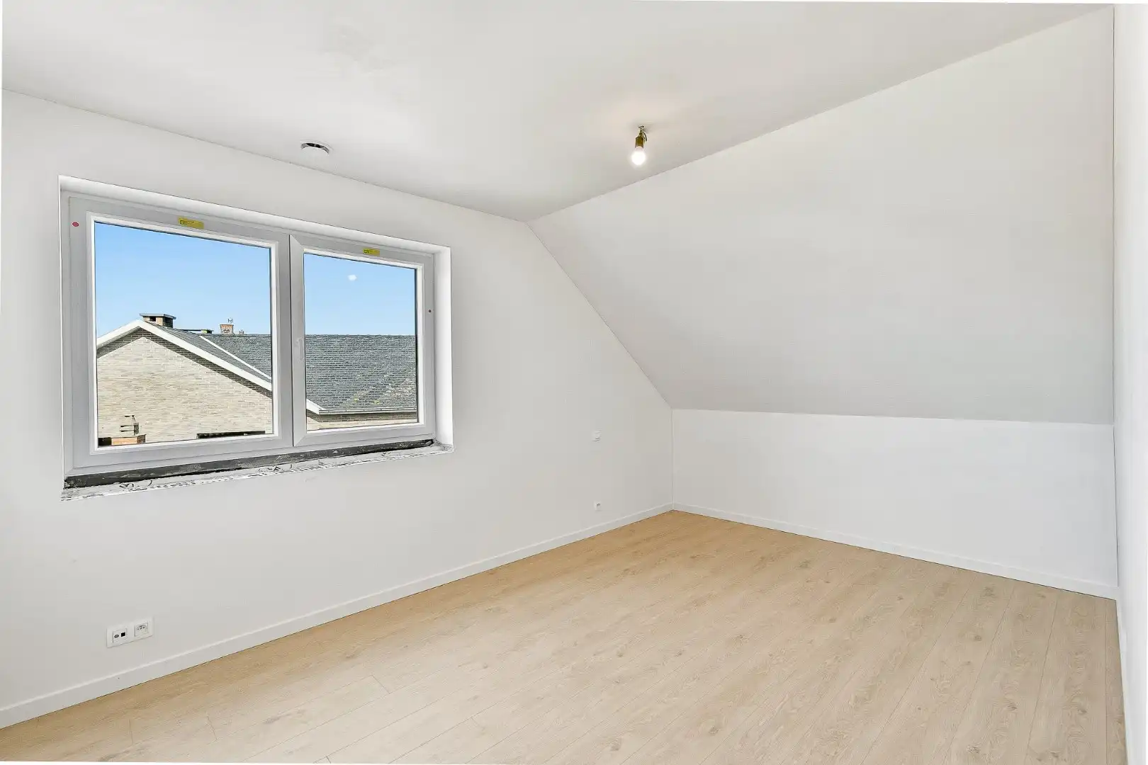 Nieuwbouwwoning op rustige locatie met 3 slaapkamers foto 14