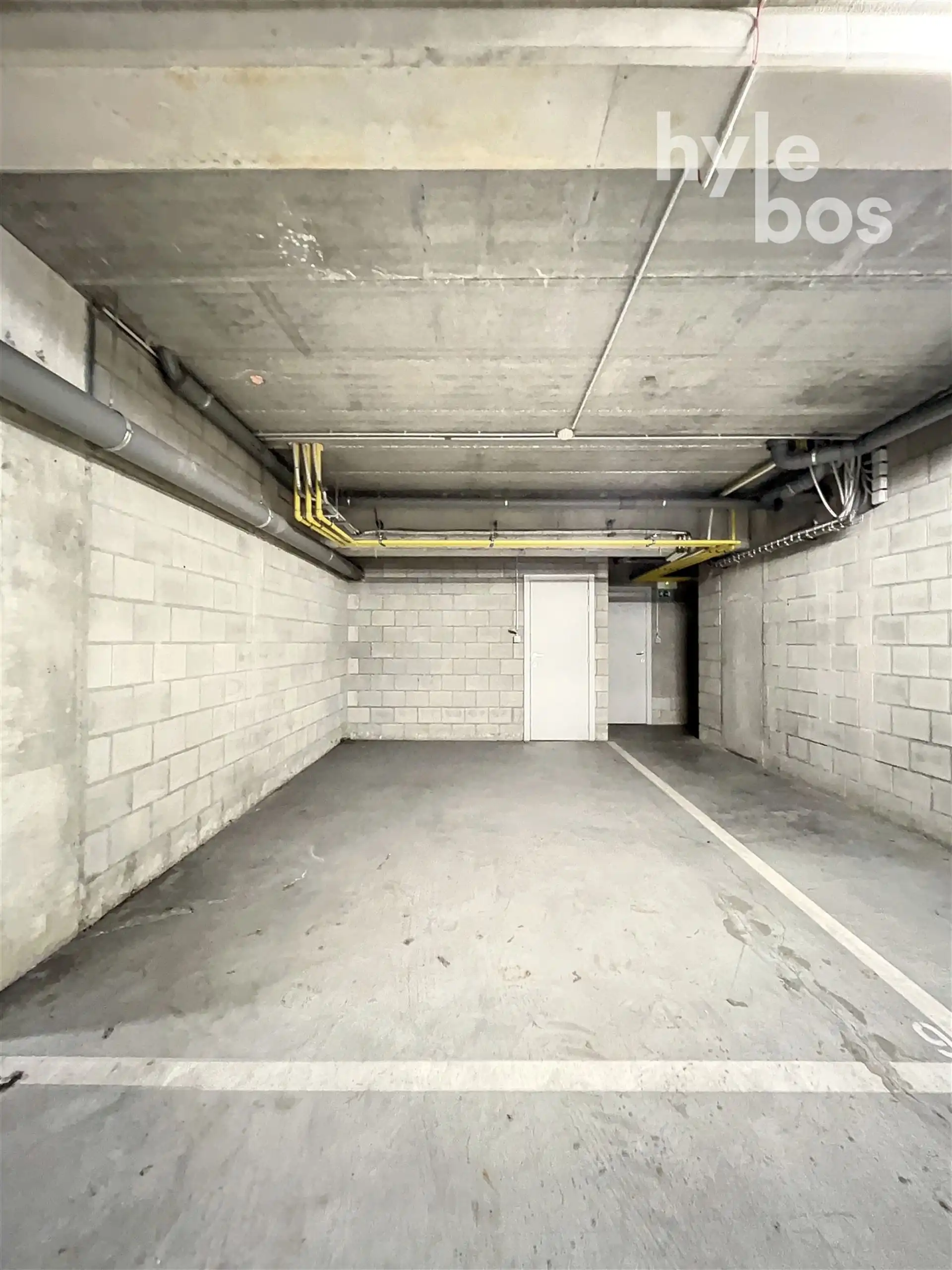 Centraal gelegen instapklaar appartement met stadstuin en parkeerplaats foto 10
