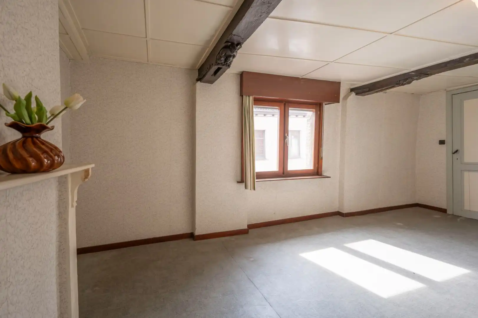 Karaktervolle Brugse woning met renovatiepotentieel vlakbij de Vesten foto 10