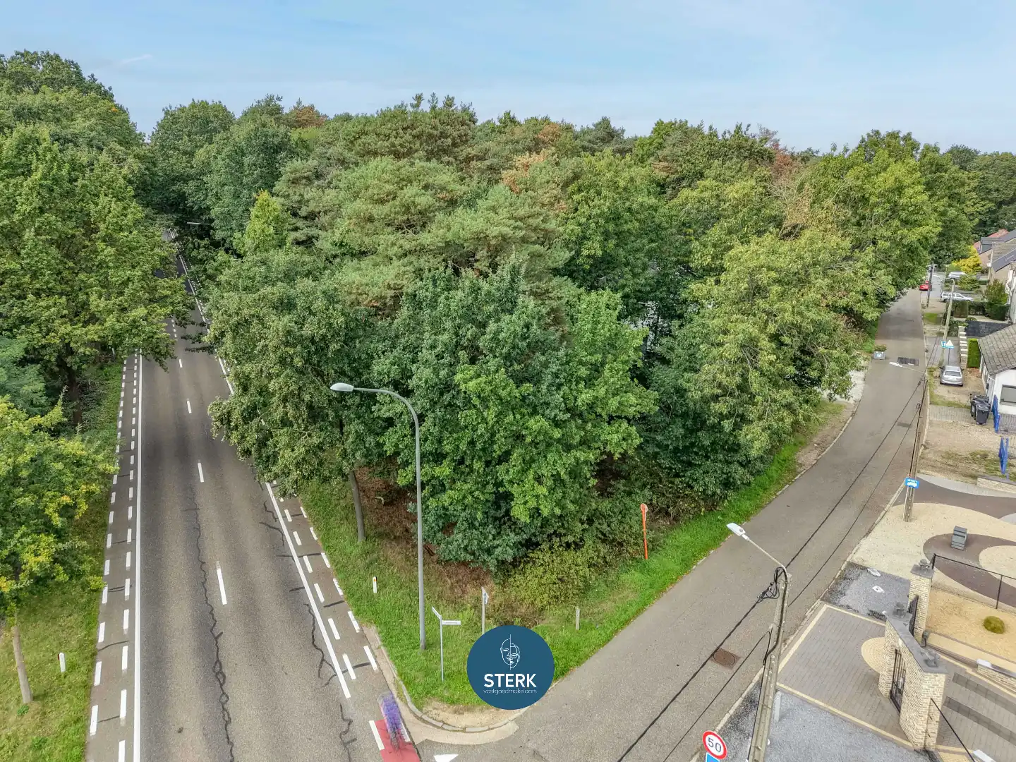 BOUWGROND VAN 10A 63CA VOOR OPEN BEBOUWING TE LANAKEN ! foto 6