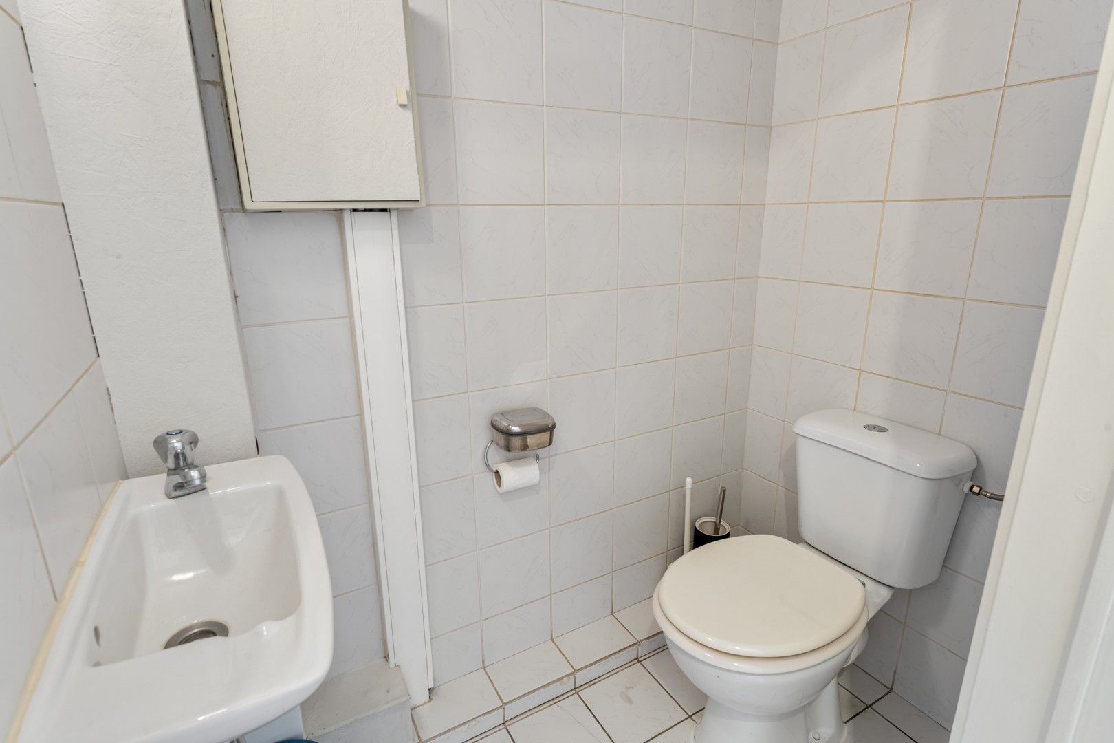 APPARTEMENT MET 2 SLAAPKAMERS IN HET HART VAN SINT-TRUIDEN. foto 14