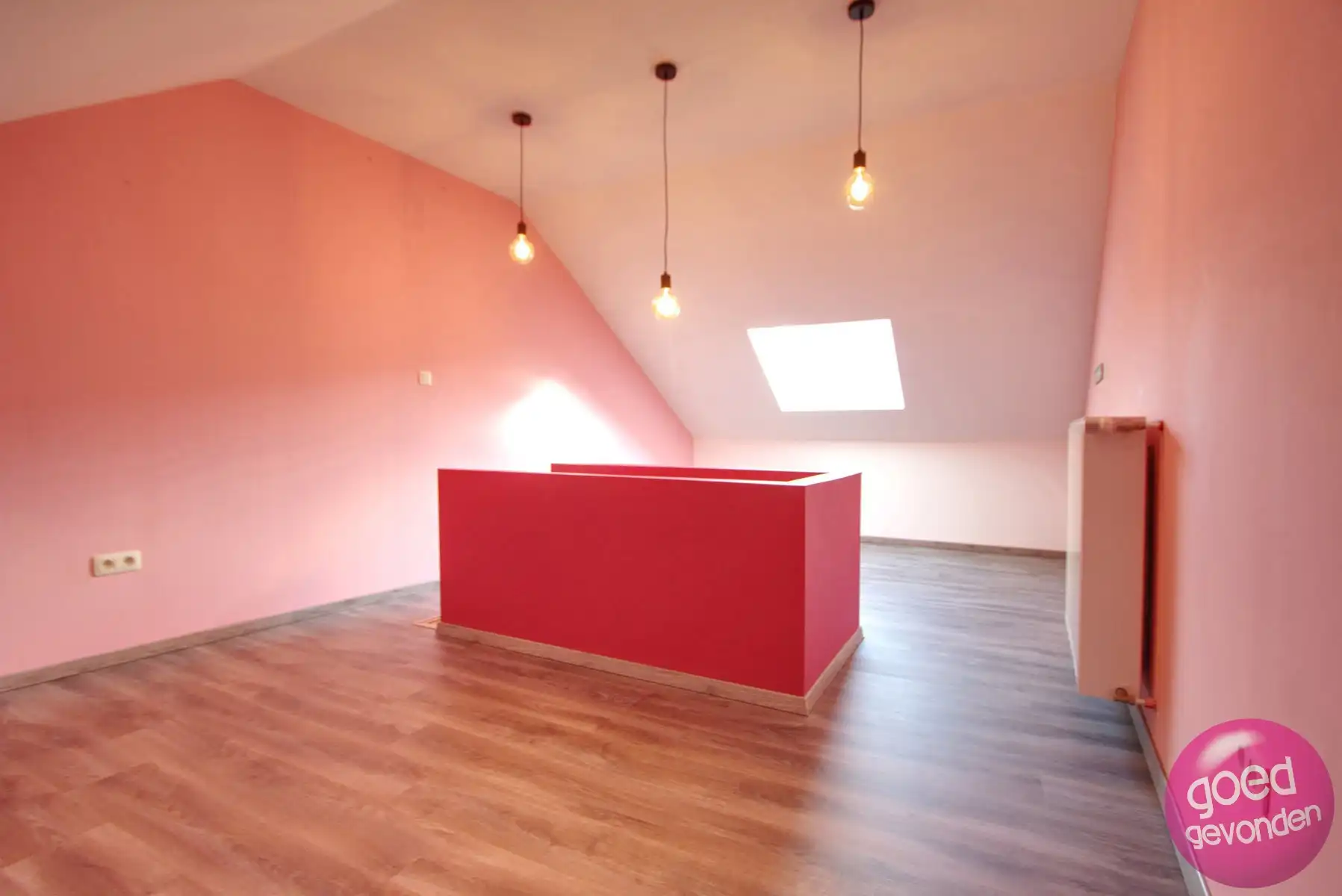 STADSHUIS - 3 SLK - ZEER RUIM TERRAS - INSTAPKLAAR - RUSTIG foto 19