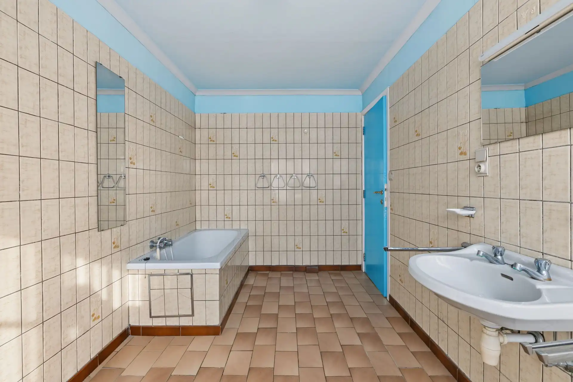 Te renoveren gezinswoning op een uitstekende woonlocatie & mooi perceel van 536m² foto 16