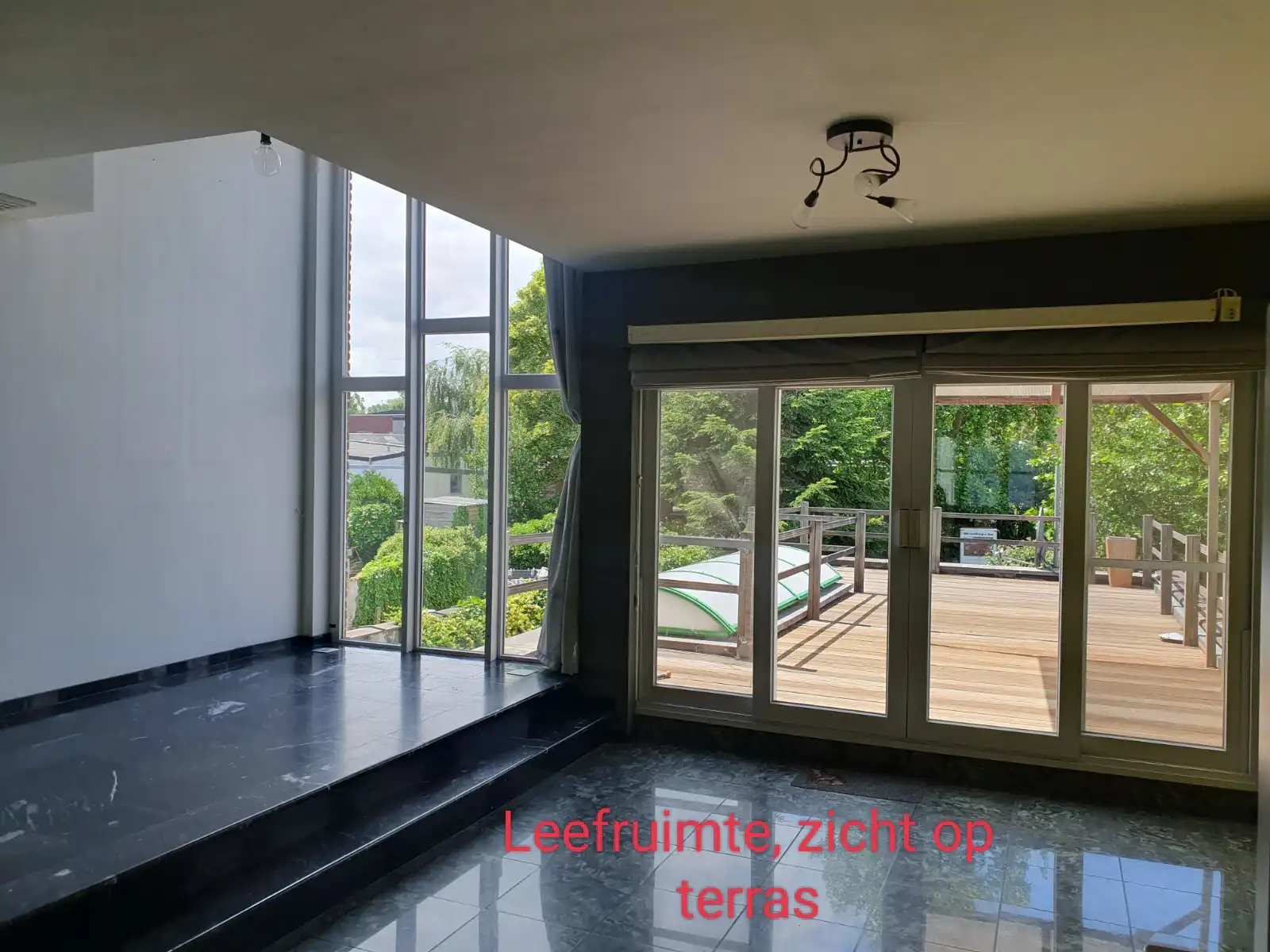 Ruim duplex appartement 130m²  met terras, inpandige garage en kelder in Geraardsbergen centrum. foto 4