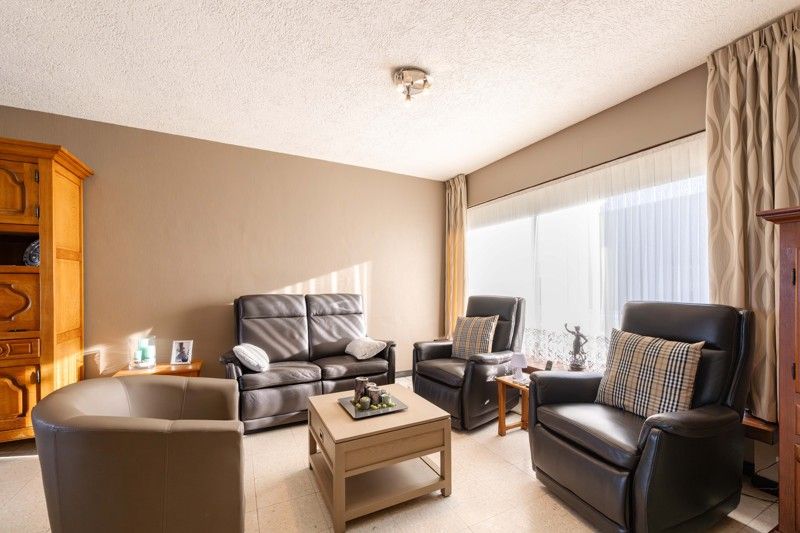 🏡 Gezellige instapklare gezinswoning met 3 slaapkamers en GARAGE TE KOOP op rustige ligging in Deerlijk! 🌿 foto 6