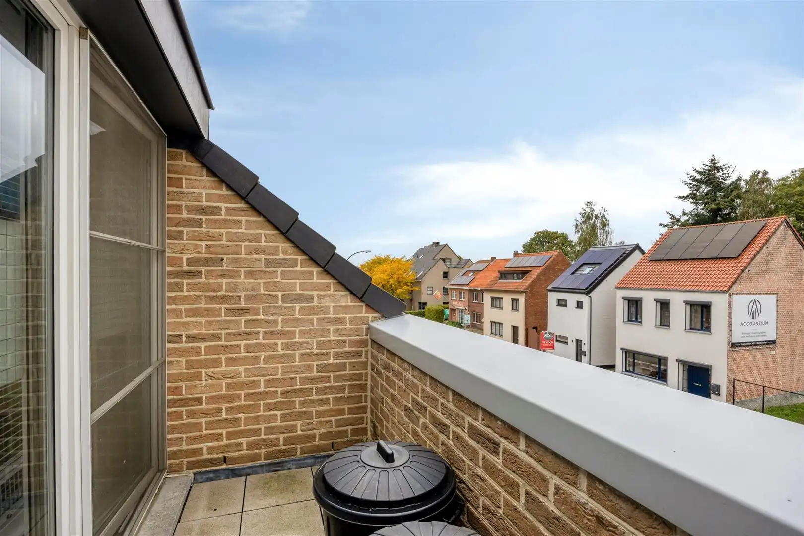 TE KOOP: Appartement met 1 slaapkamer, 2 terrassen en garage in Zonhoven! foto 6