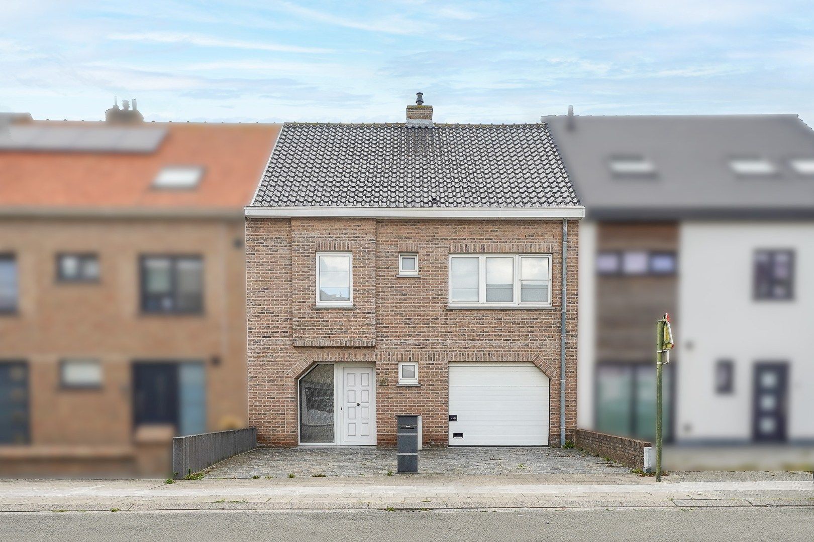 Gezinswoning met garage, zongerichte tuin te koop in Bredene foto 23