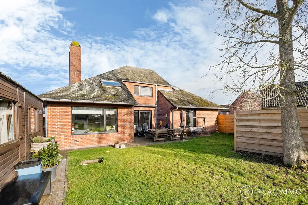 Ruime villa op 3168m² foto 23