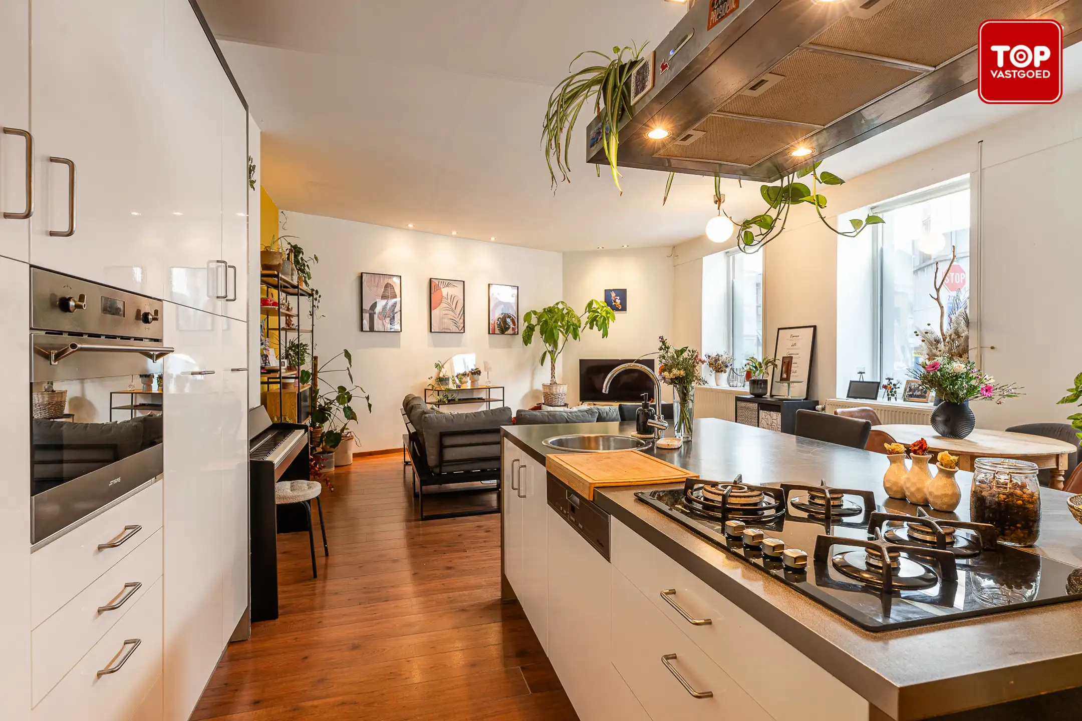 Prachtige woning met 5 slaapkamers op een TOP locatie foto 3