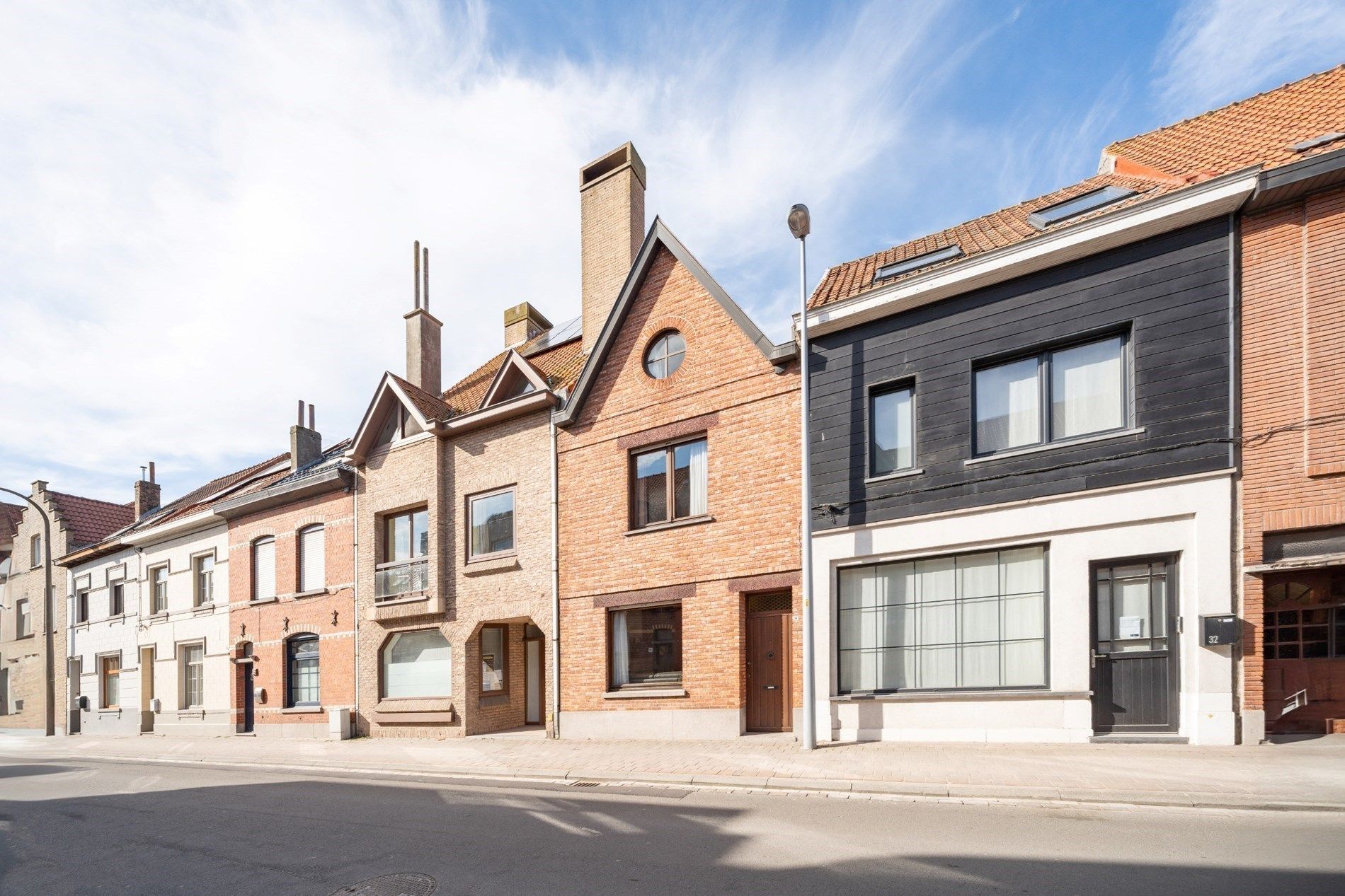 Hoofdfoto van de publicatie: Verzorgde woning in het centrum van Heist