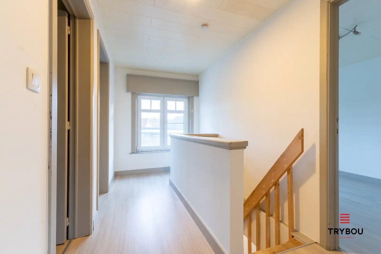 Open bebouwing met een uitzonderlijk ruim perceel in Houthulst! foto 11