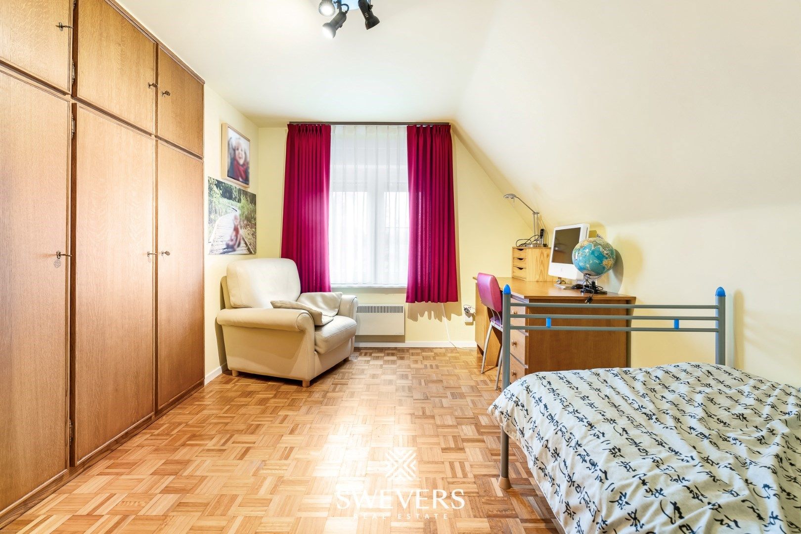 Instapklare, ruime en zeer verzorgde woning met 4 slaapkamers gelegen op een rustig perceel van 13a 66ca foto 16