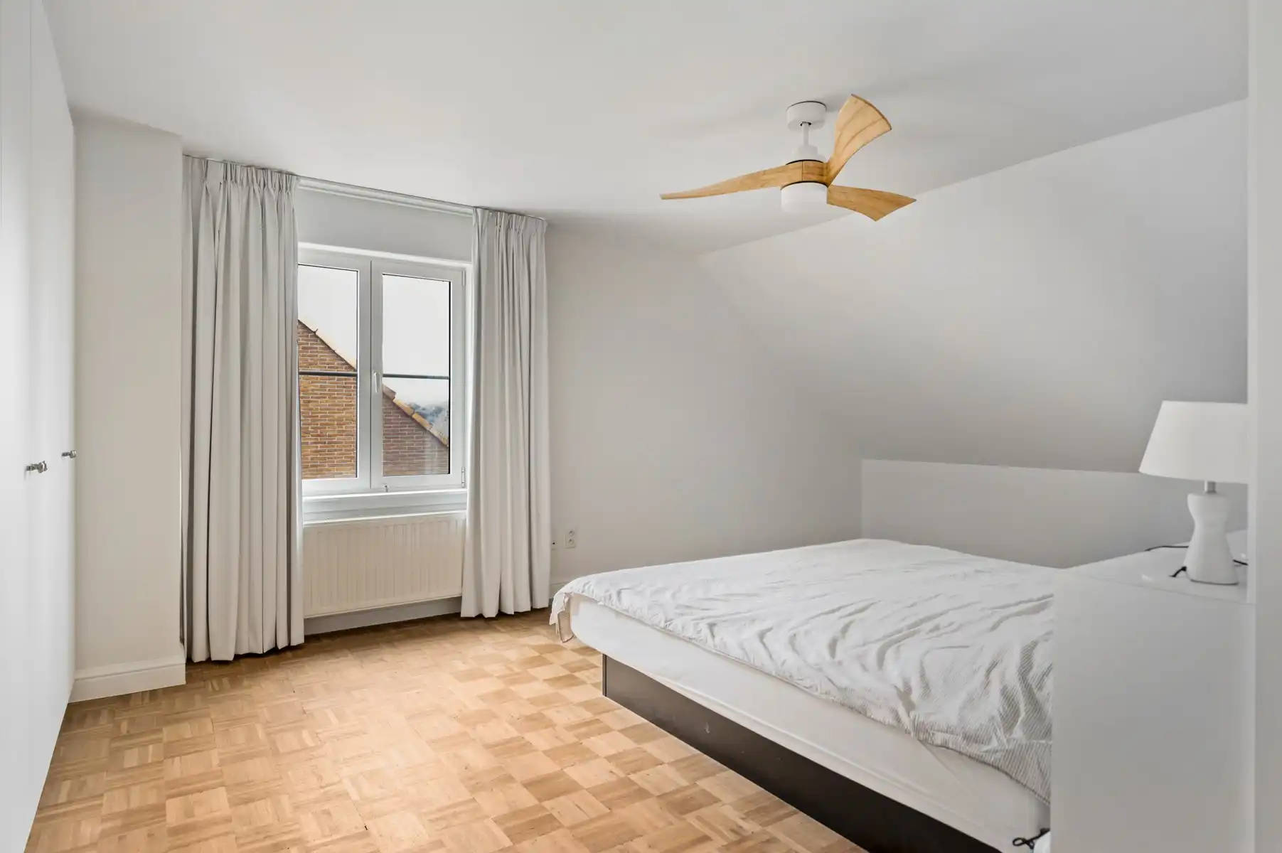 Uitstekend gelegen en energiezuinige woning foto 17