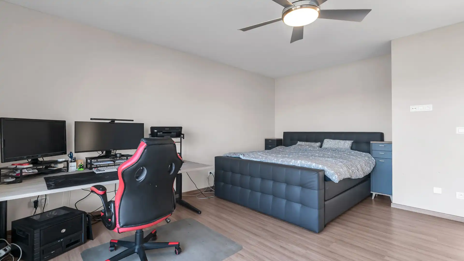 Trendy gezinswoning met open leefruimte, 4 slaapkamers en vrijstaande garage foto 21