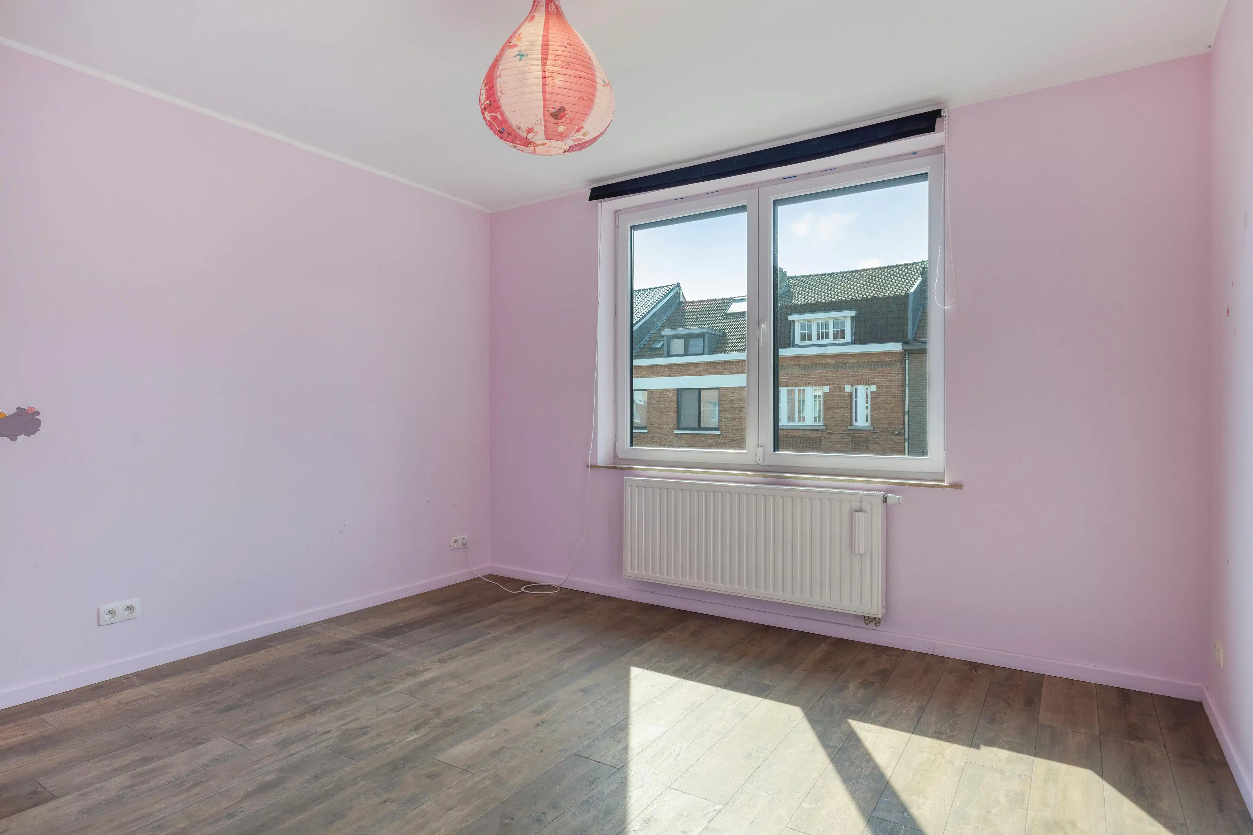 Driegevel huis met 4 slaapkamers, garage en tuin in Wemmel  foto 14