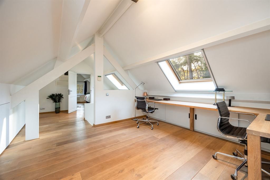 Instapklare parel op een groot perceel in hartje Koningshof foto 15