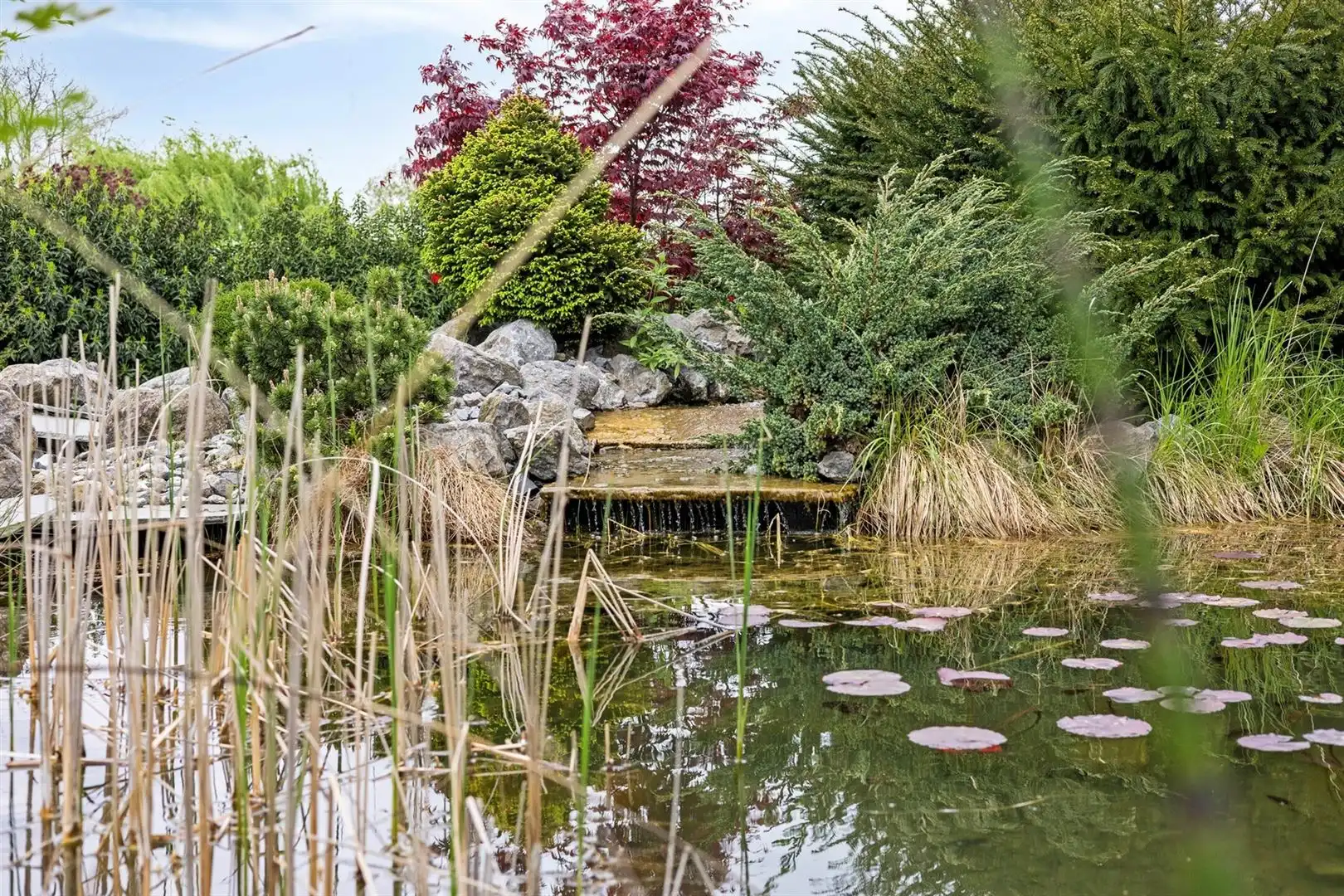 Exclusieve Villa met Luxe afwerking en idyllische tuin. foto 53