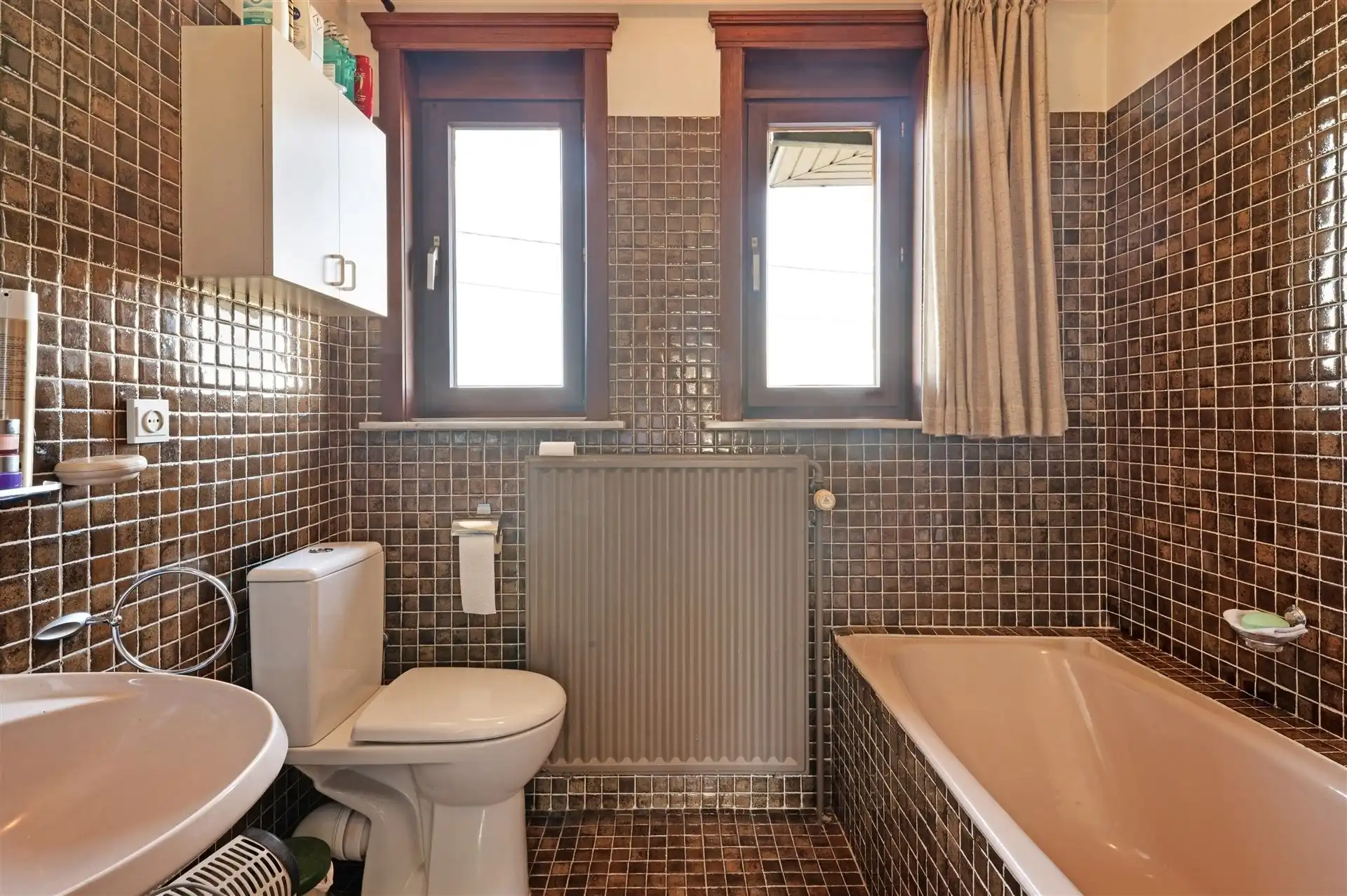 Ruime villa met prachtig uitzicht foto 11